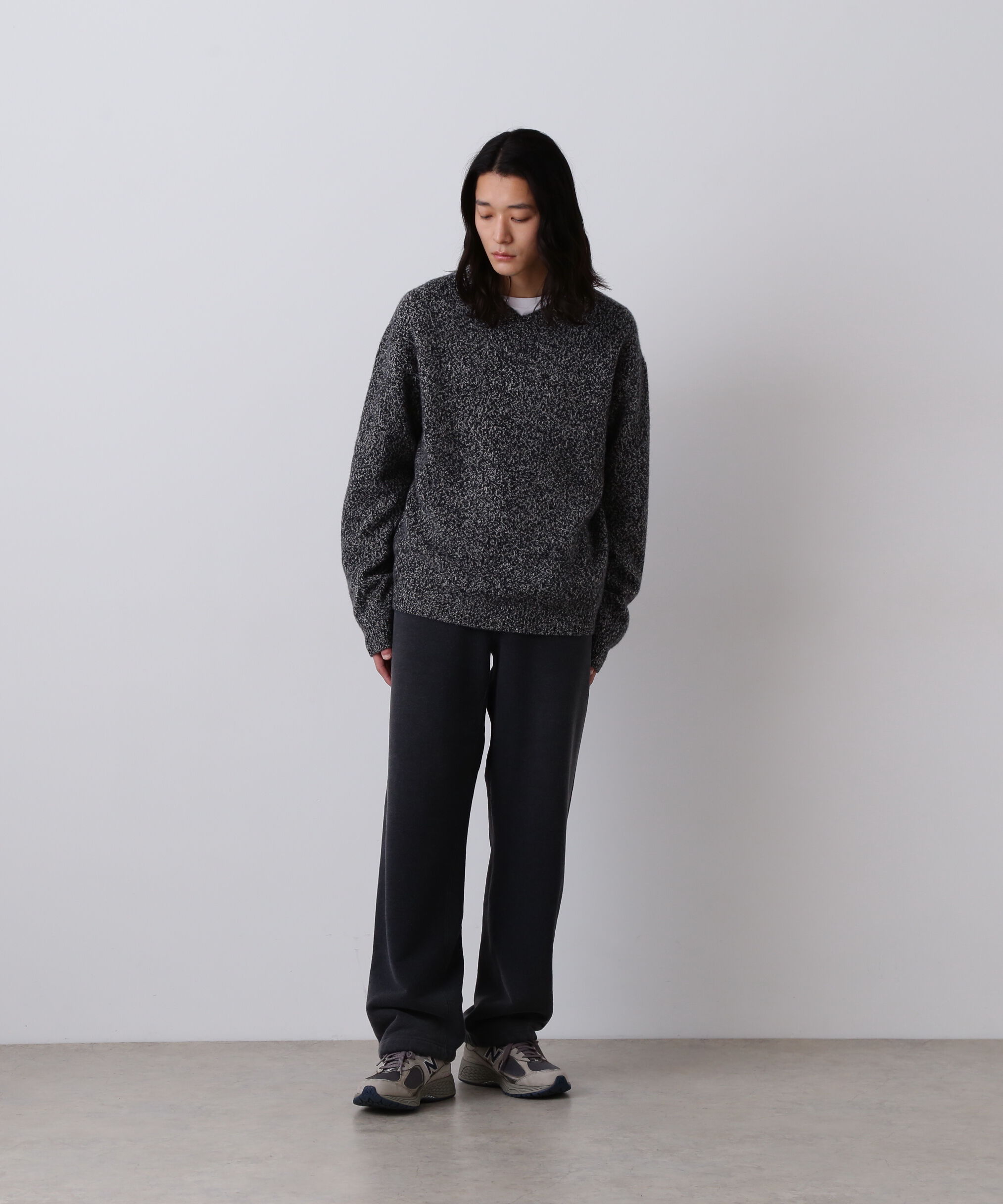 YLEVE 「YLEVE / WOOL CASHMERE MELANGE KNIT V NECK PULL OVER」|ニット・セーター|