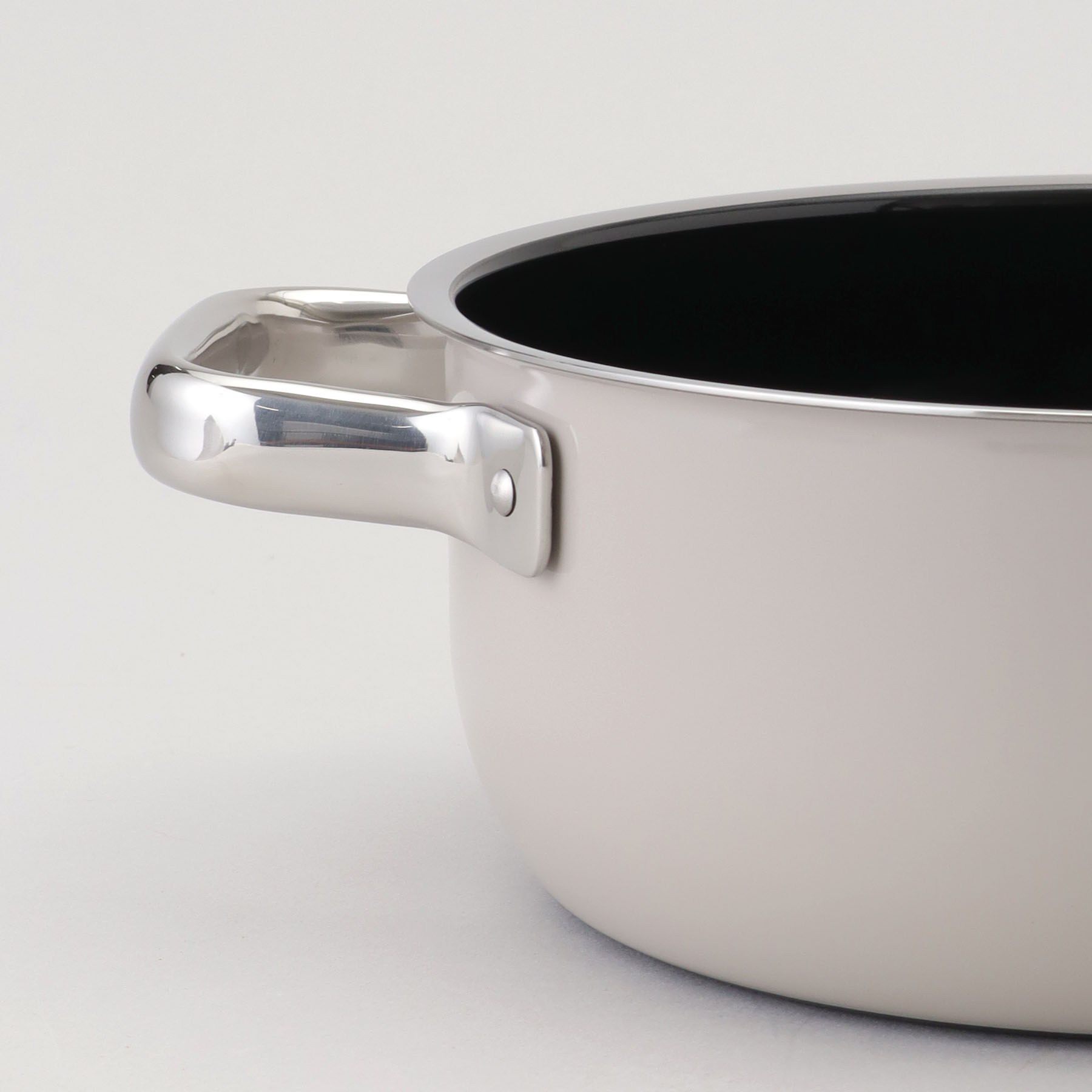 212 KITCHEN STORE「フュージョンテック ミネラルプロ ローキャセロール20cm MQ ＜WMF ヴェーエムエフ＞」|食器・キッチングッズ|