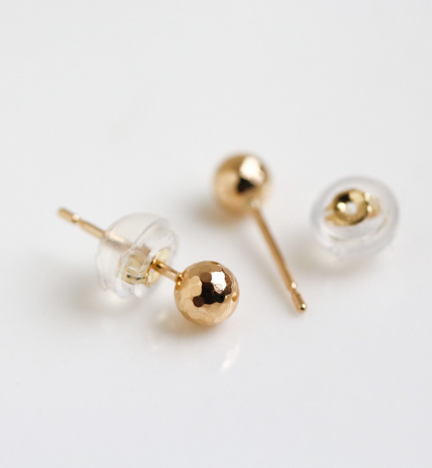  「ゴールド ミラーボール 4mm ピアス | K18」|ピアス|