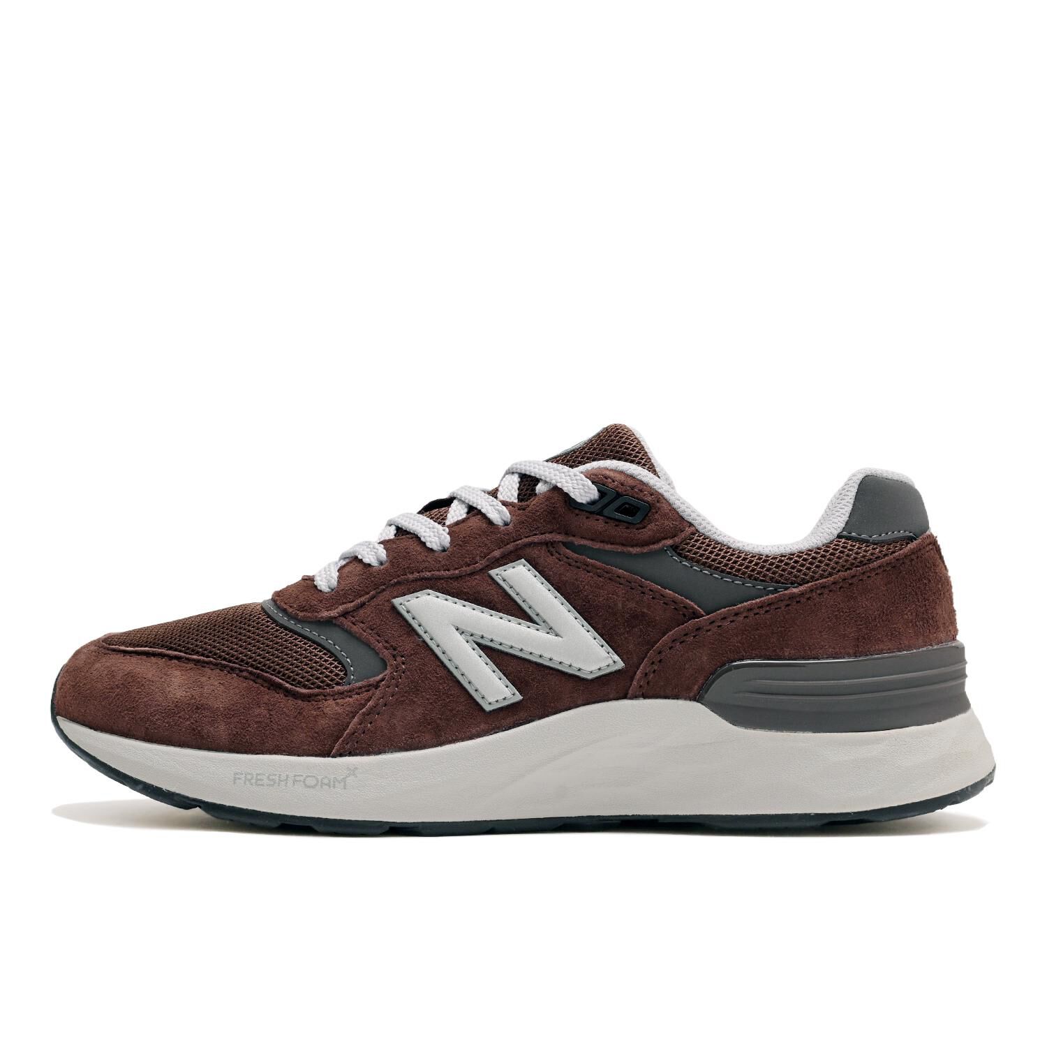 NEW BALANCE 「【NEW BALANCE】M880 6XS(4E)」|スニーカー|ブラウン