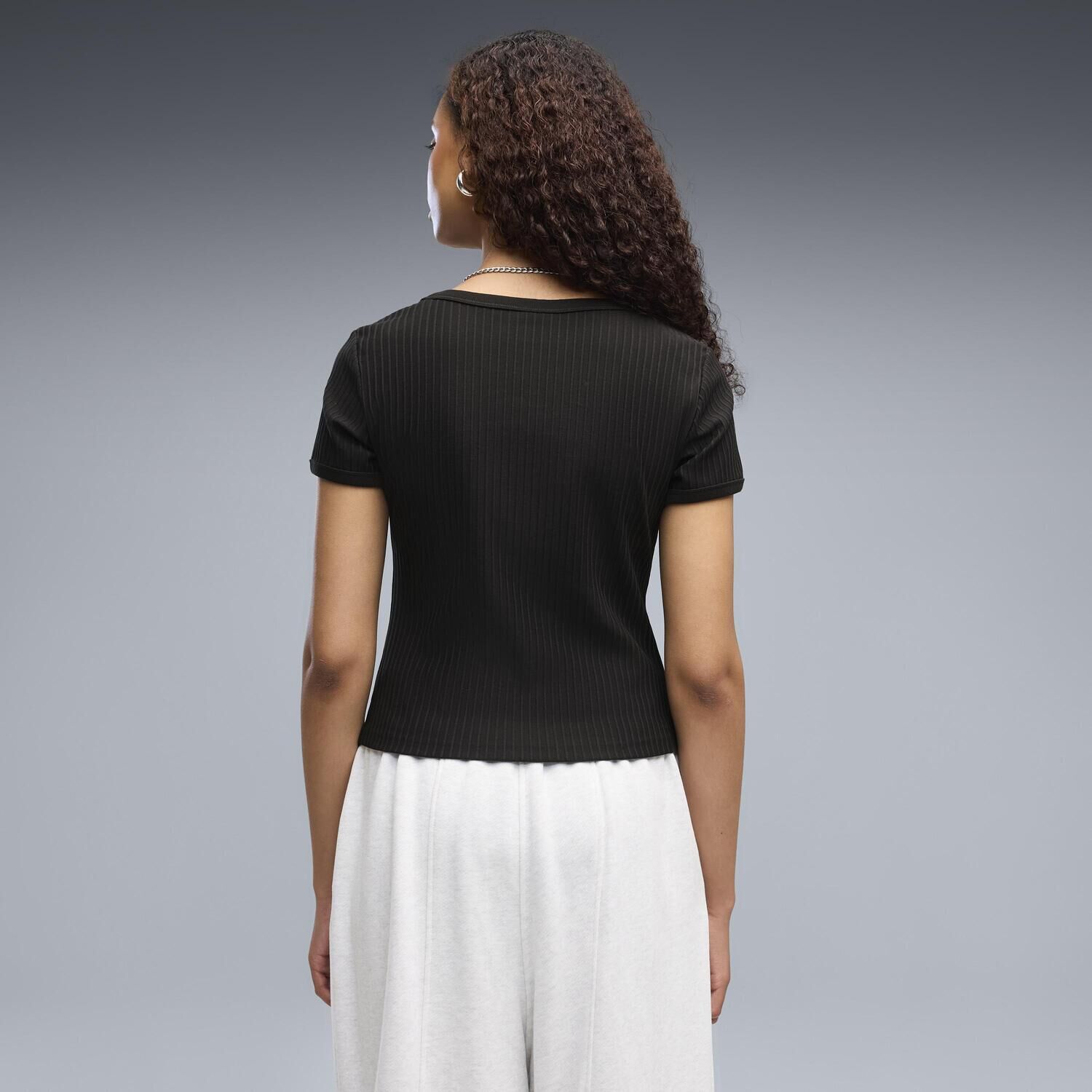 PUMA「【PUMA ｳｪｱ】W ESS RIBBED SLIM SHORT TEE」|Tシャツ・カットソー|
