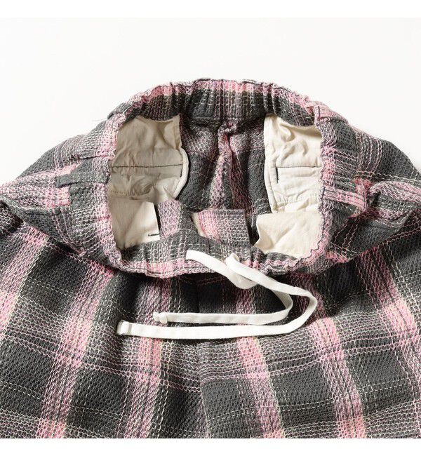 BEAMS PLUS「2 Pleats Relax Trousers Waffle Plaid」|チノ|