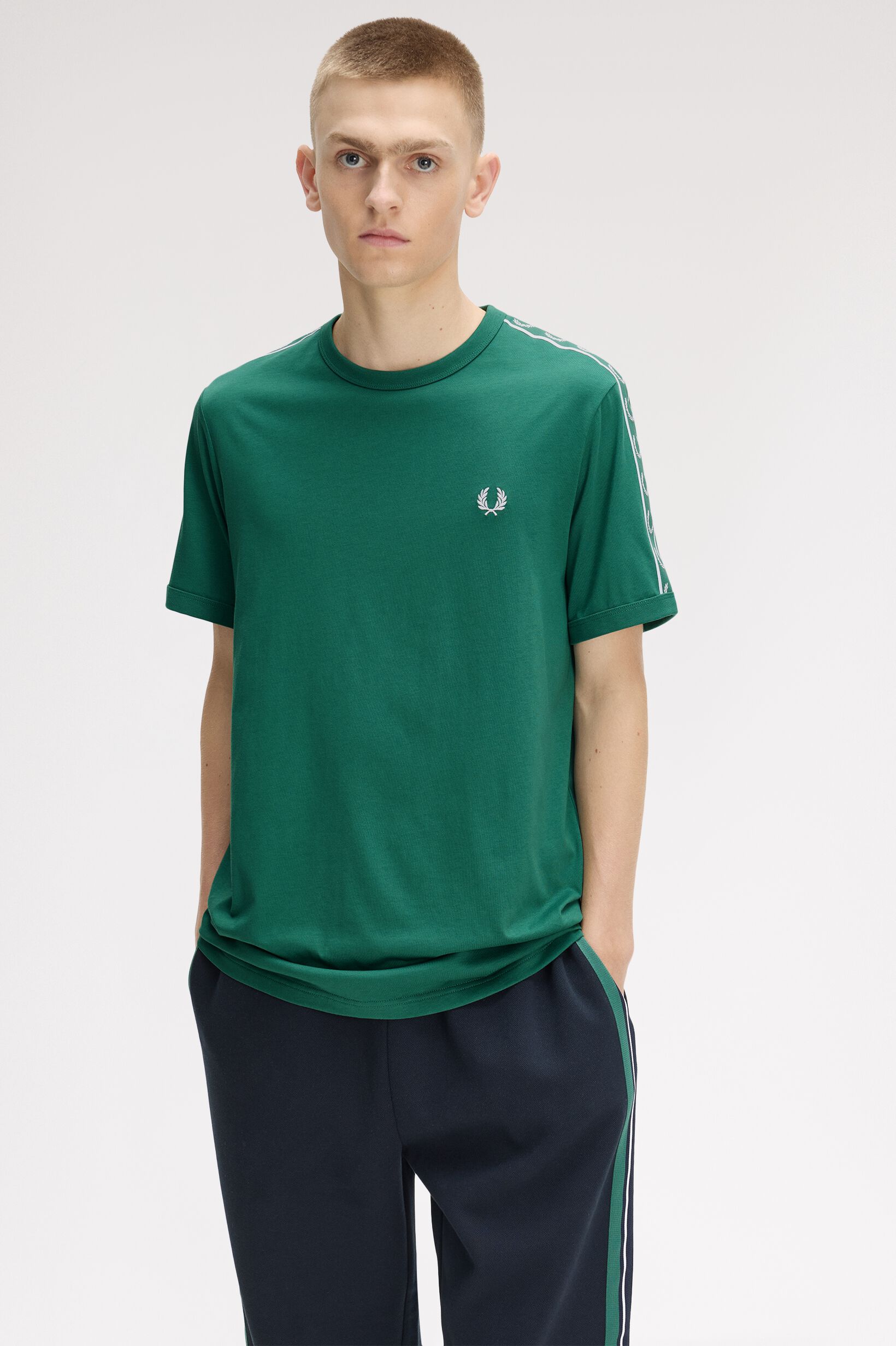 FRED PERRY 「Contrast Tape Ringer T-Shirt／コントラストテープリンガーTシャツ」|Tシャツ・カットソー|SPORT GREEN