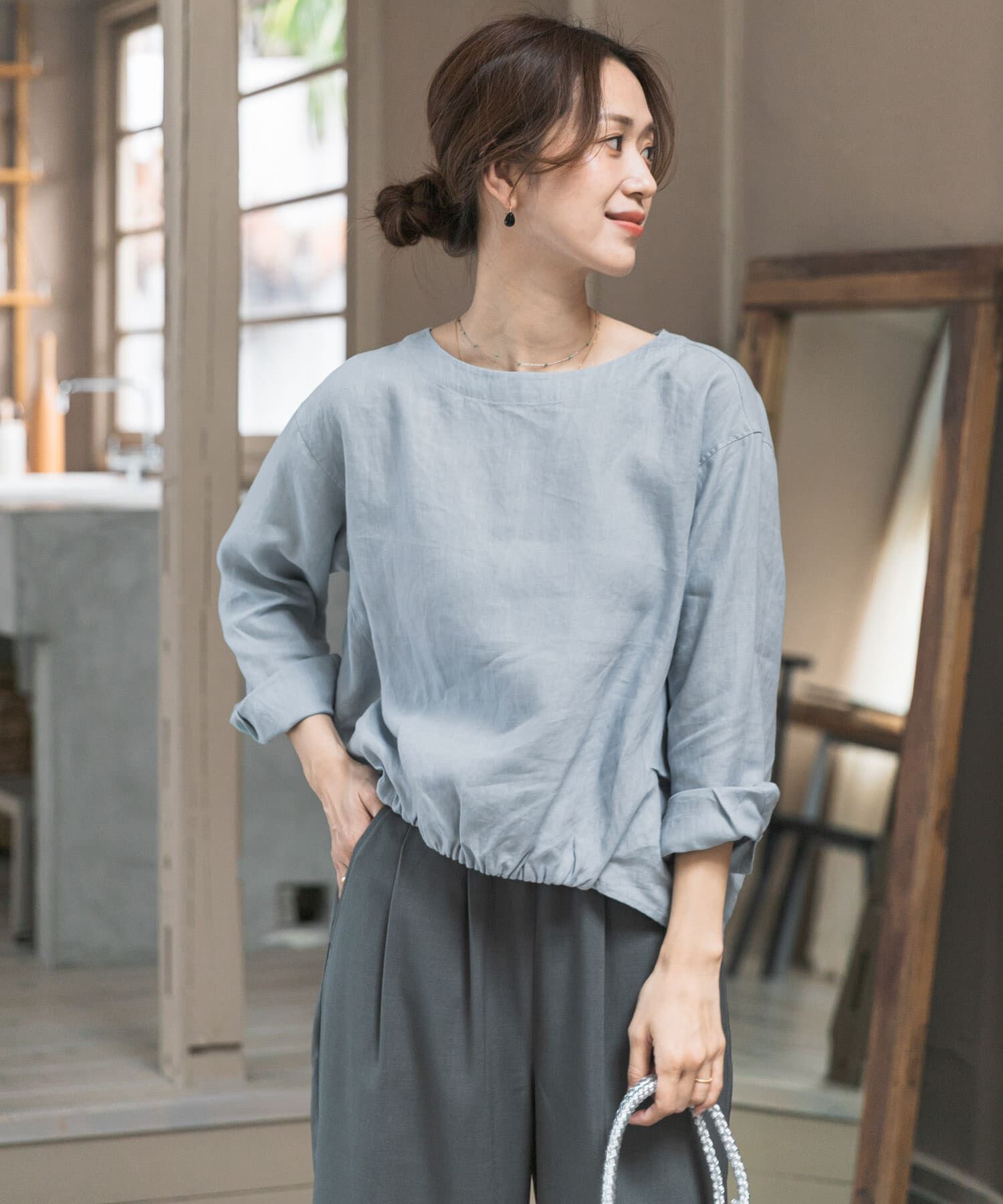 URBAN RESEARCH DOORS「リネンフロントギャザープルオーバー」|シャツ・ブラウス|