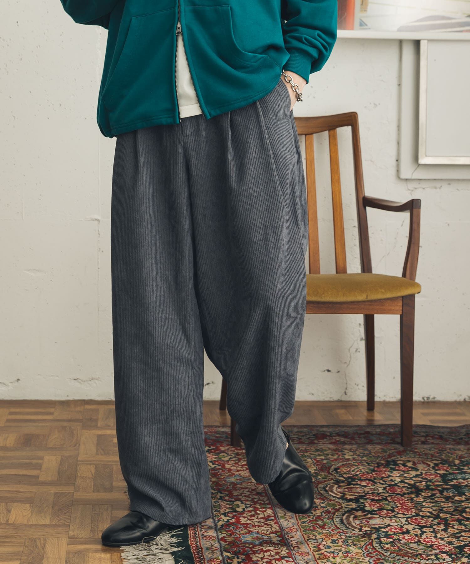 SENSE OF PLACE by URBAN RESEARCH「『速乾』ウォッシュドコーデュロイワイドパンツ」|その他|