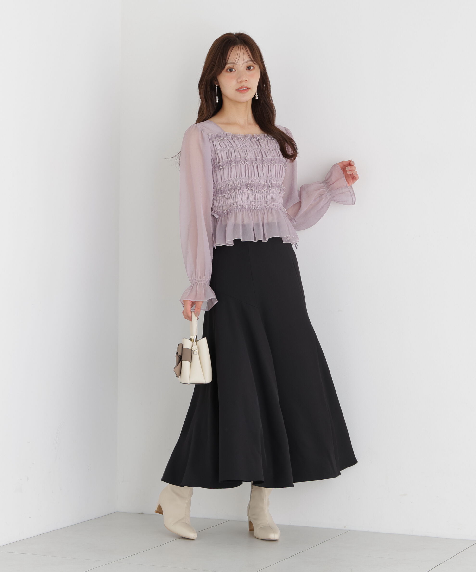 PROPORTION BODY DRESSING「＜a/mie＞シャーリングフリルキャンディースリーブブラウス」|シャツ・ブラウス|