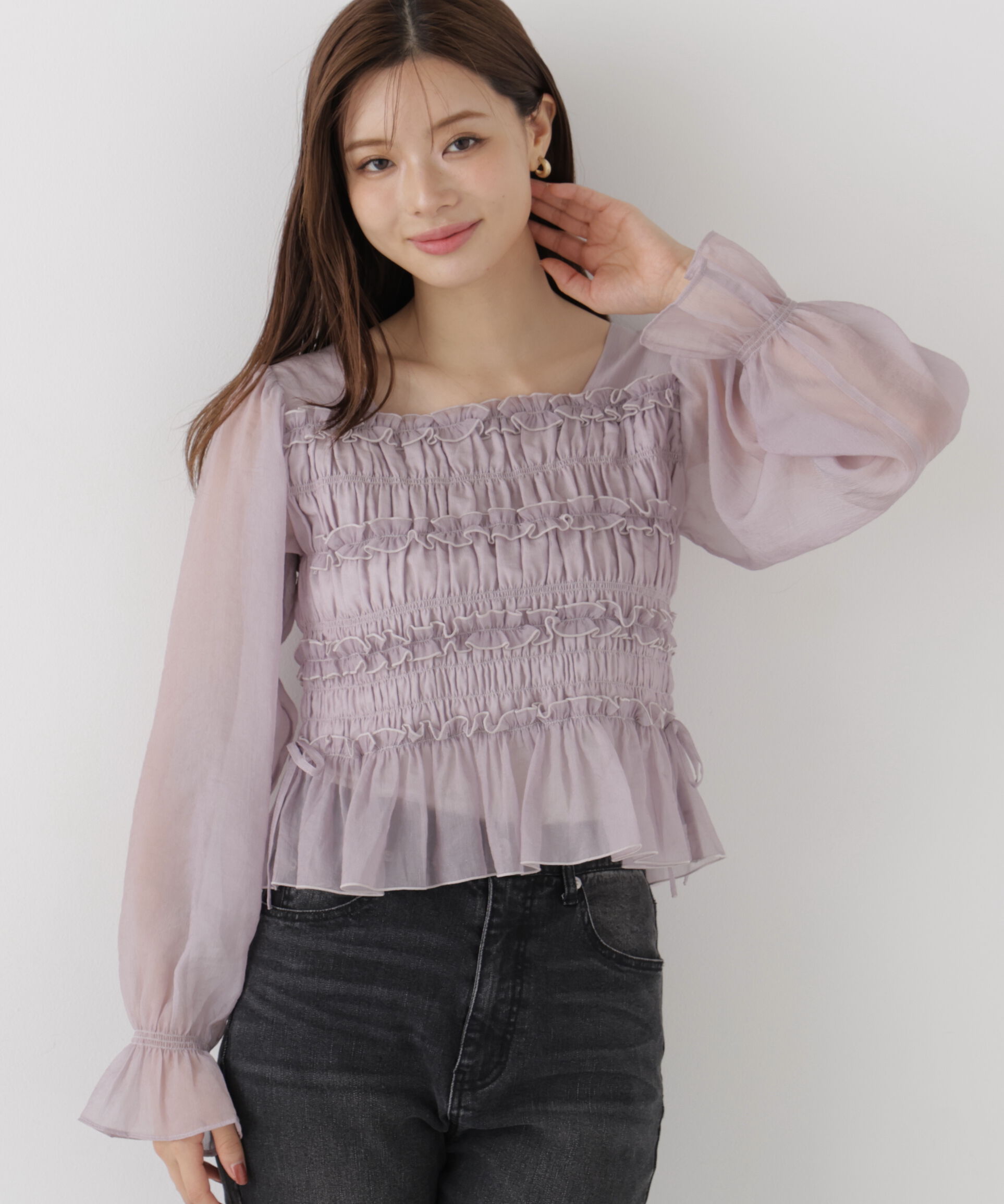 PROPORTION BODY DRESSING「＜a/mie＞シャーリングフリルキャンディースリーブブラウス」|シャツ・ブラウス|