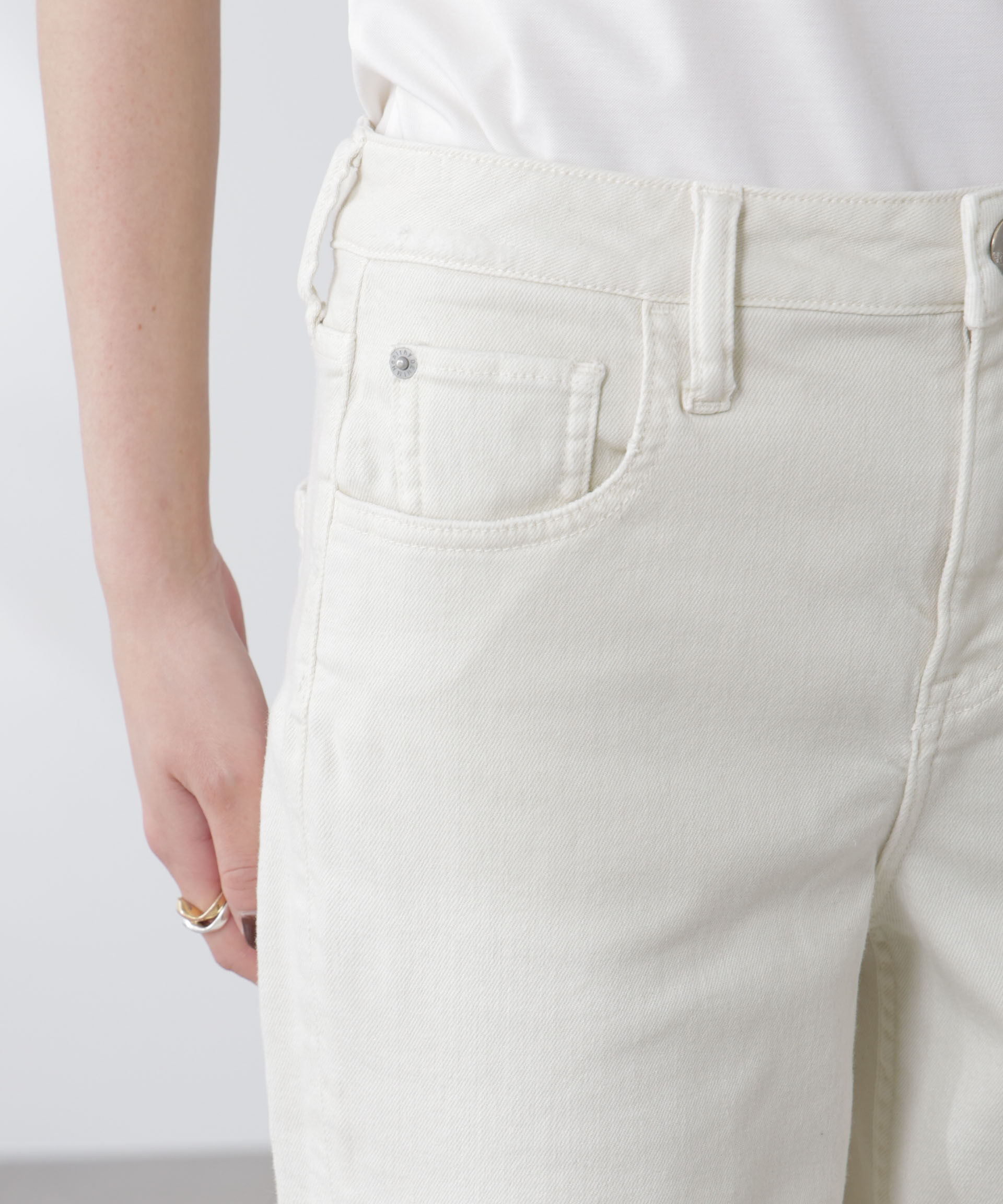 nano･universe「Healthy DENIM/別注 Pink Pepper Midrise ワイドデニム」|チノ|
