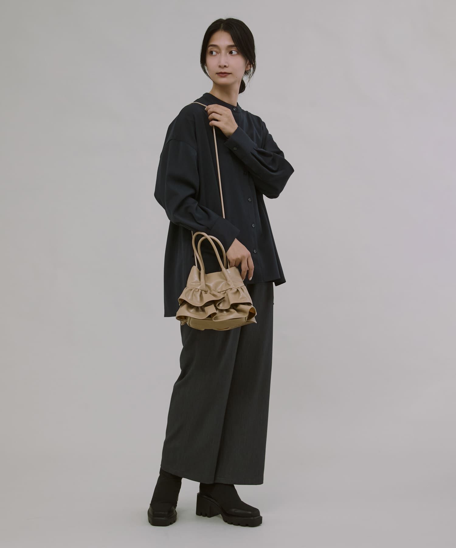 RODE SKO「フリルショルダーハンドバッグ」|ハンドバッグ|