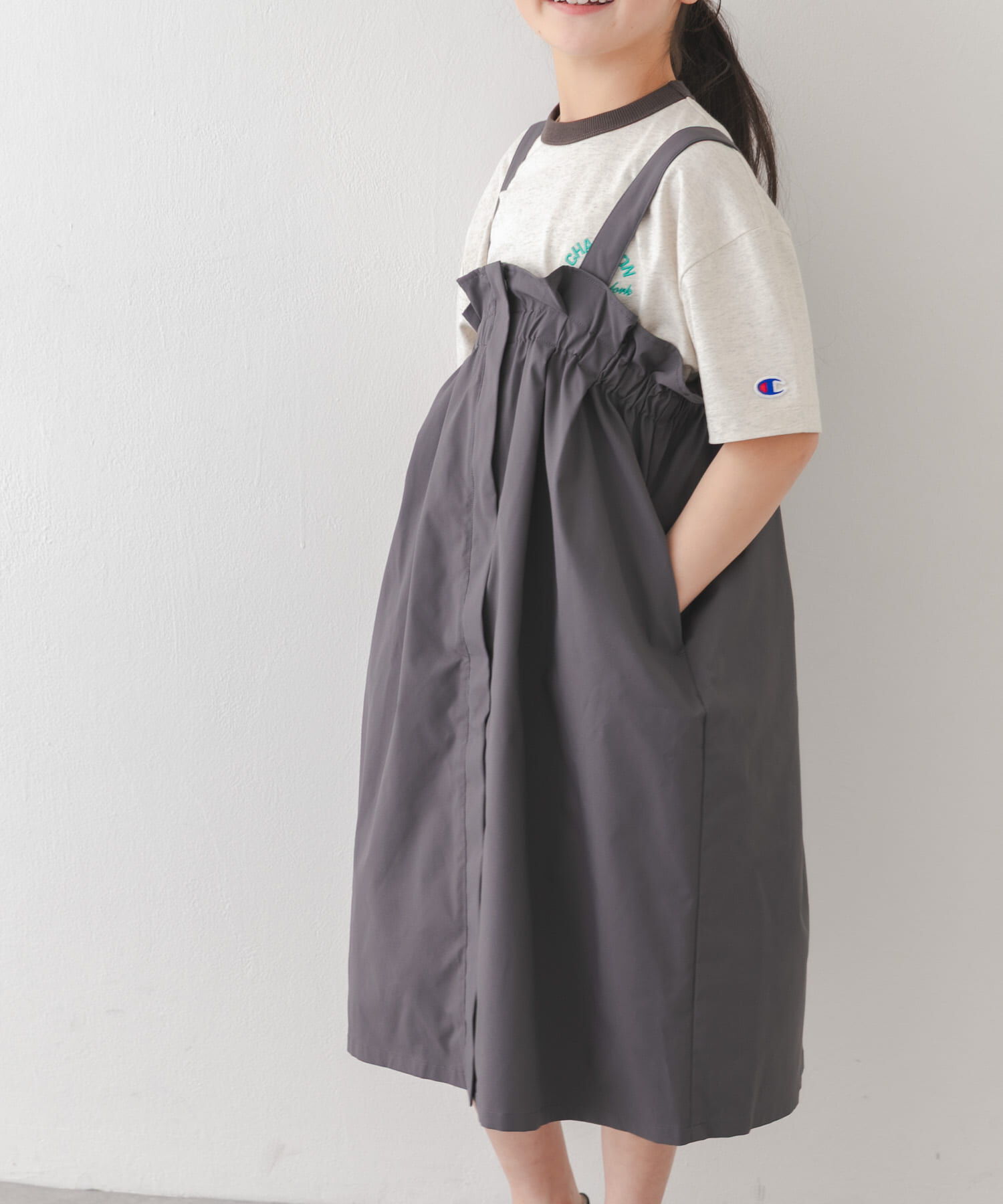 URBAN RESEARCH DOORS「『接触冷感/イージーケア』撥水ワークジャンパースカート(KIDS)」|ワンピース|
