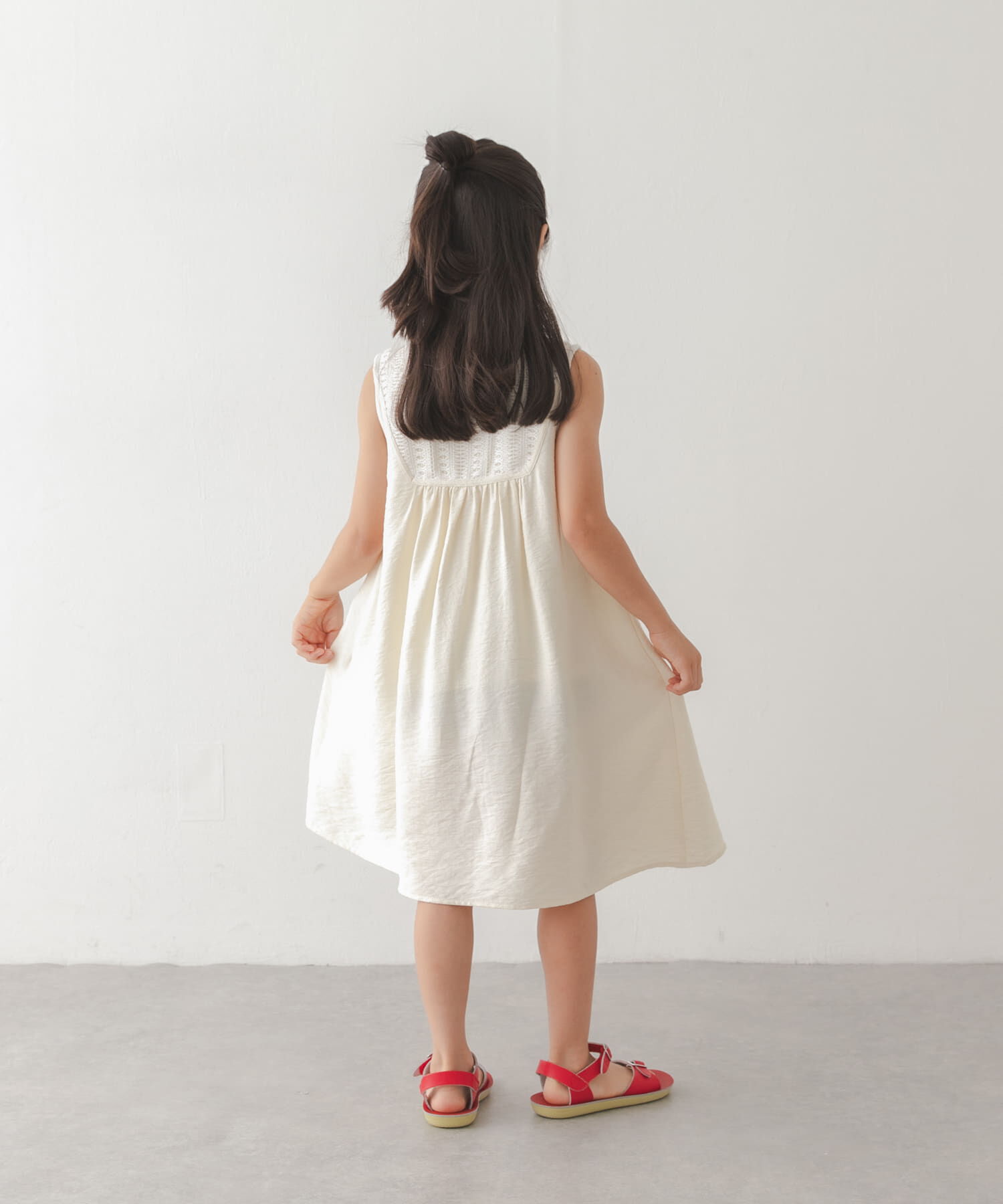 URBAN RESEARCH DOORS「スクエア レース切替ワンピース(KIDS)」|ワンピース|