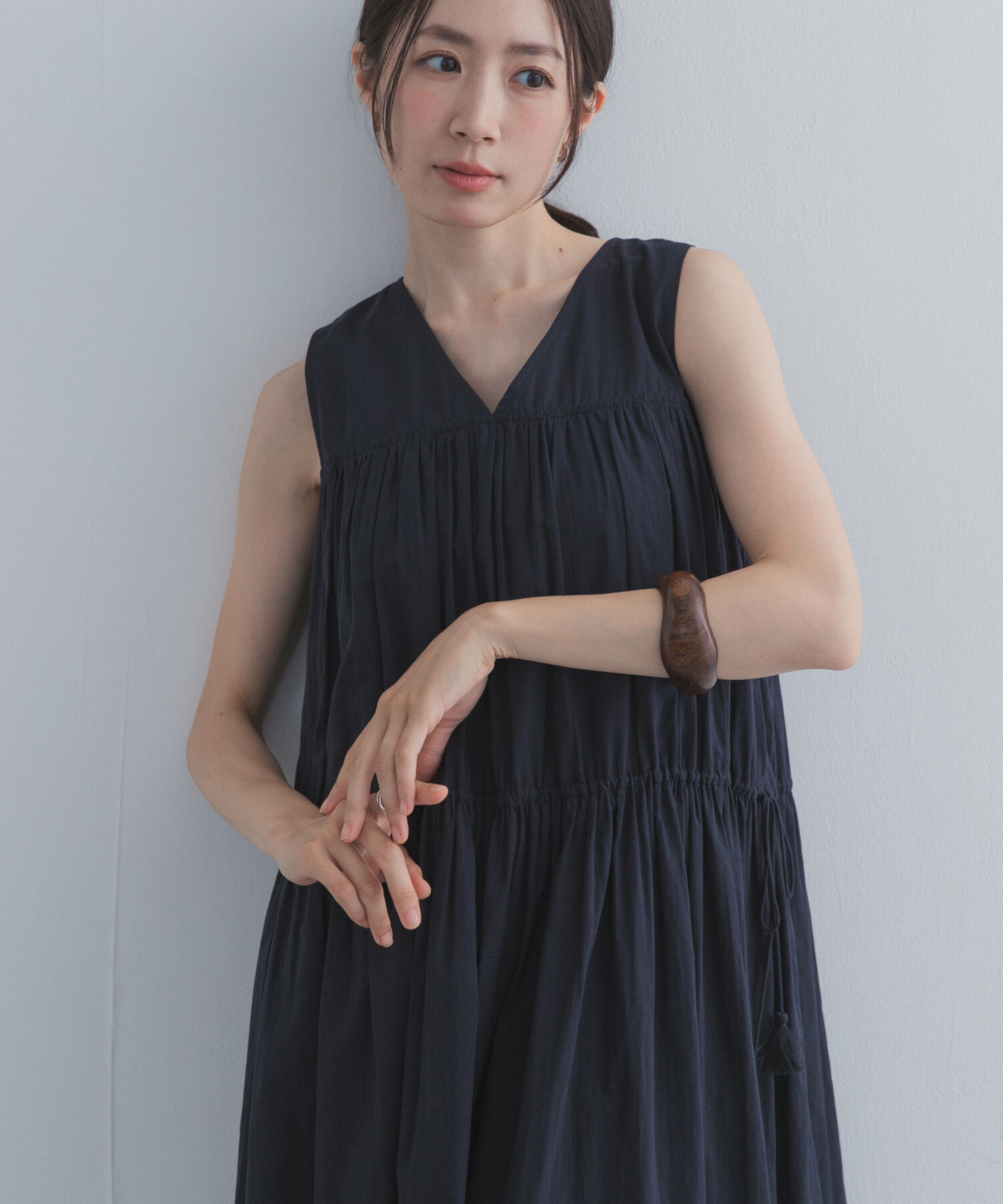 URBAN RESEARCH DOORS「ノースリーブティアードワンピース」|ワンピース|