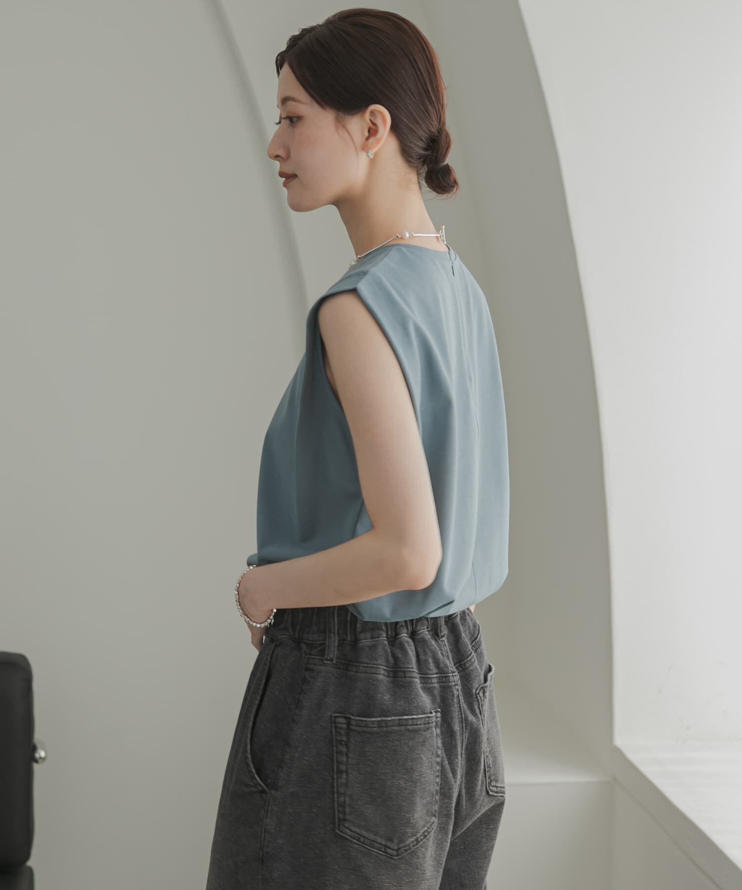 URBAN RESEARCH「汗染み防止ショルダータックカットソー」|Tシャツ・カットソー|