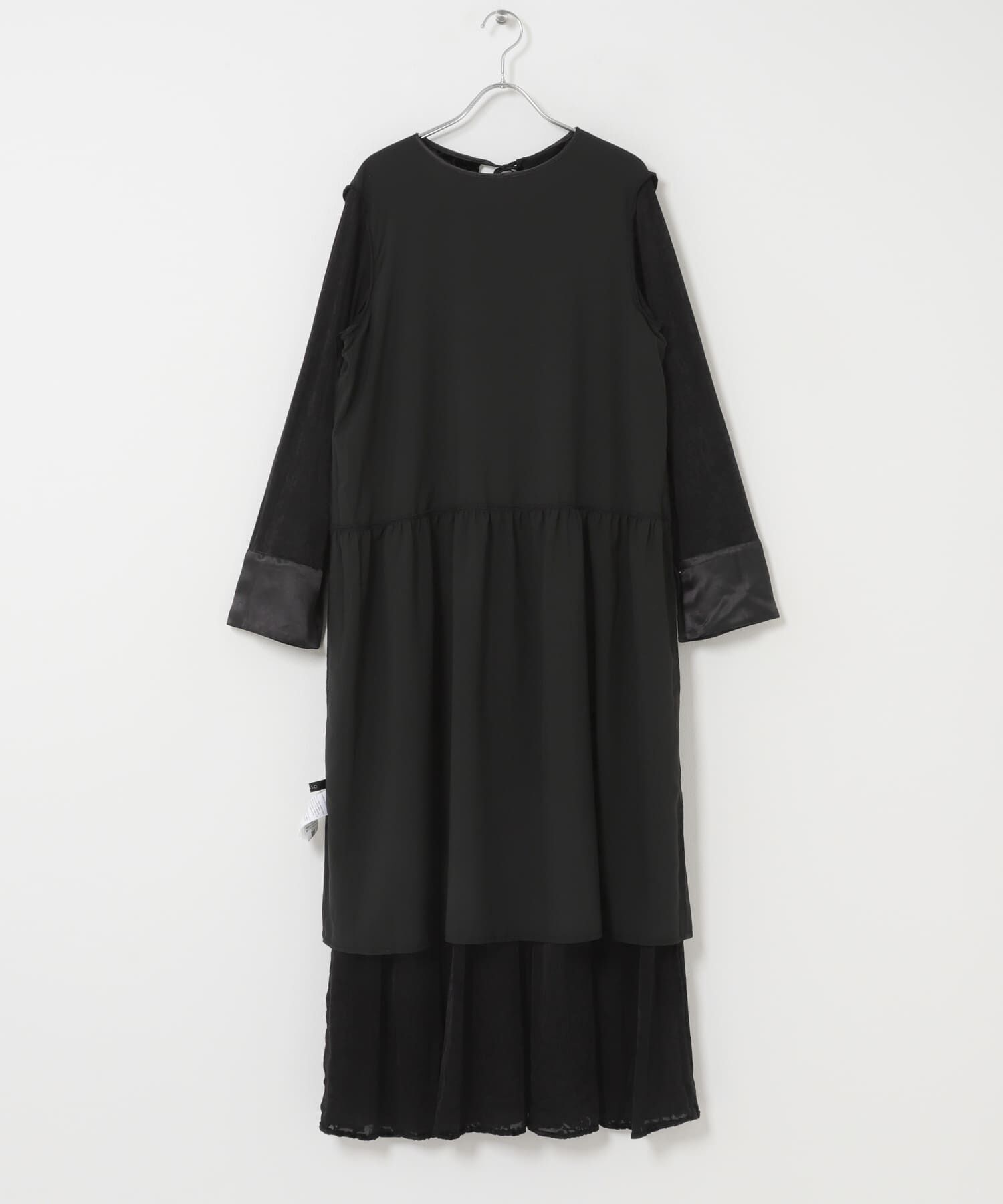 URBAN RESEARCH ROSSO「『WEB/一部店舗限定』フロッキープリントティアードワンピース」|ワンピース|