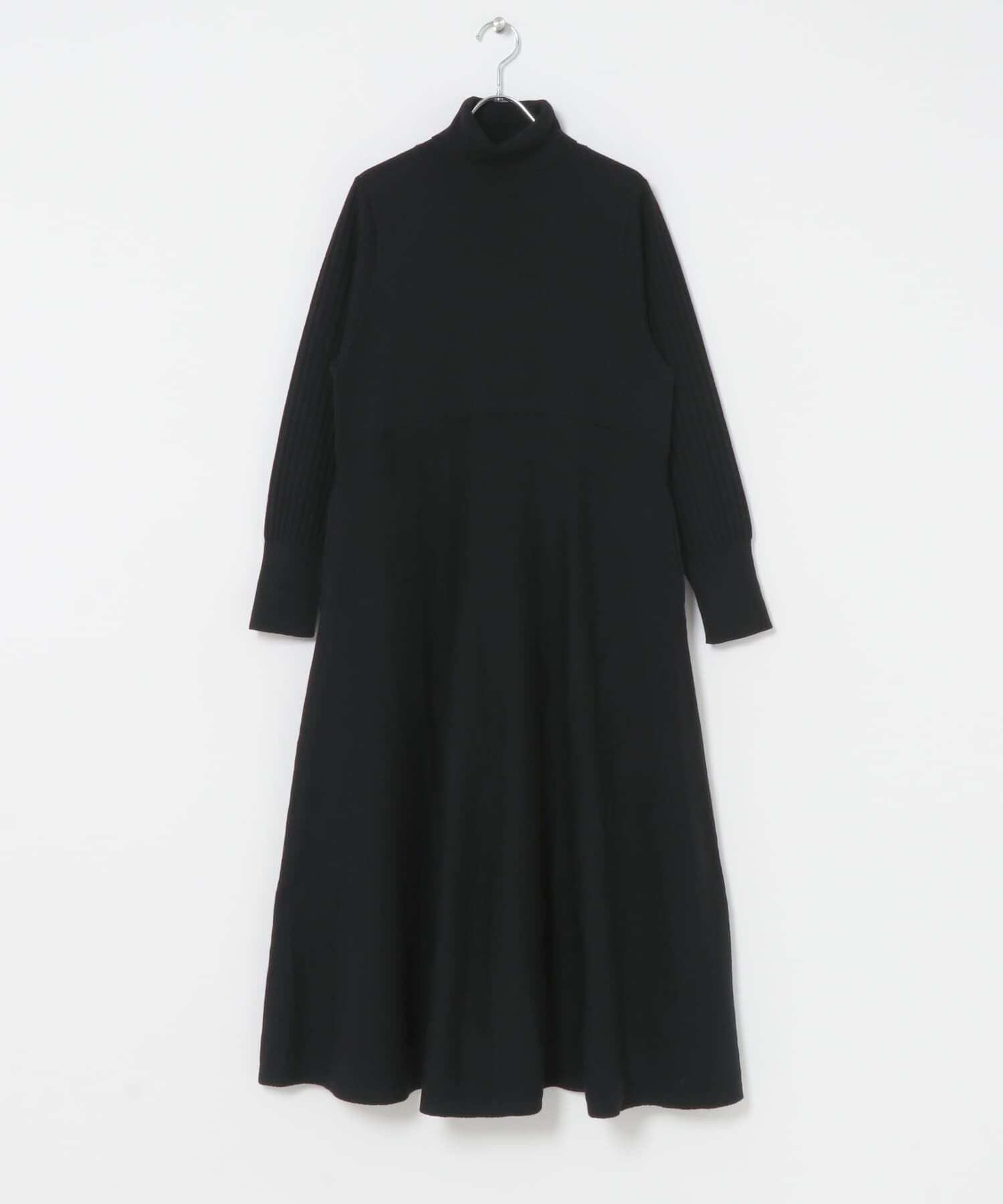 URBAN RESEARCH ROSSO「『WEB/一部店舗限定』タートルネックデザインスリーブワンピース」|ワンピース|