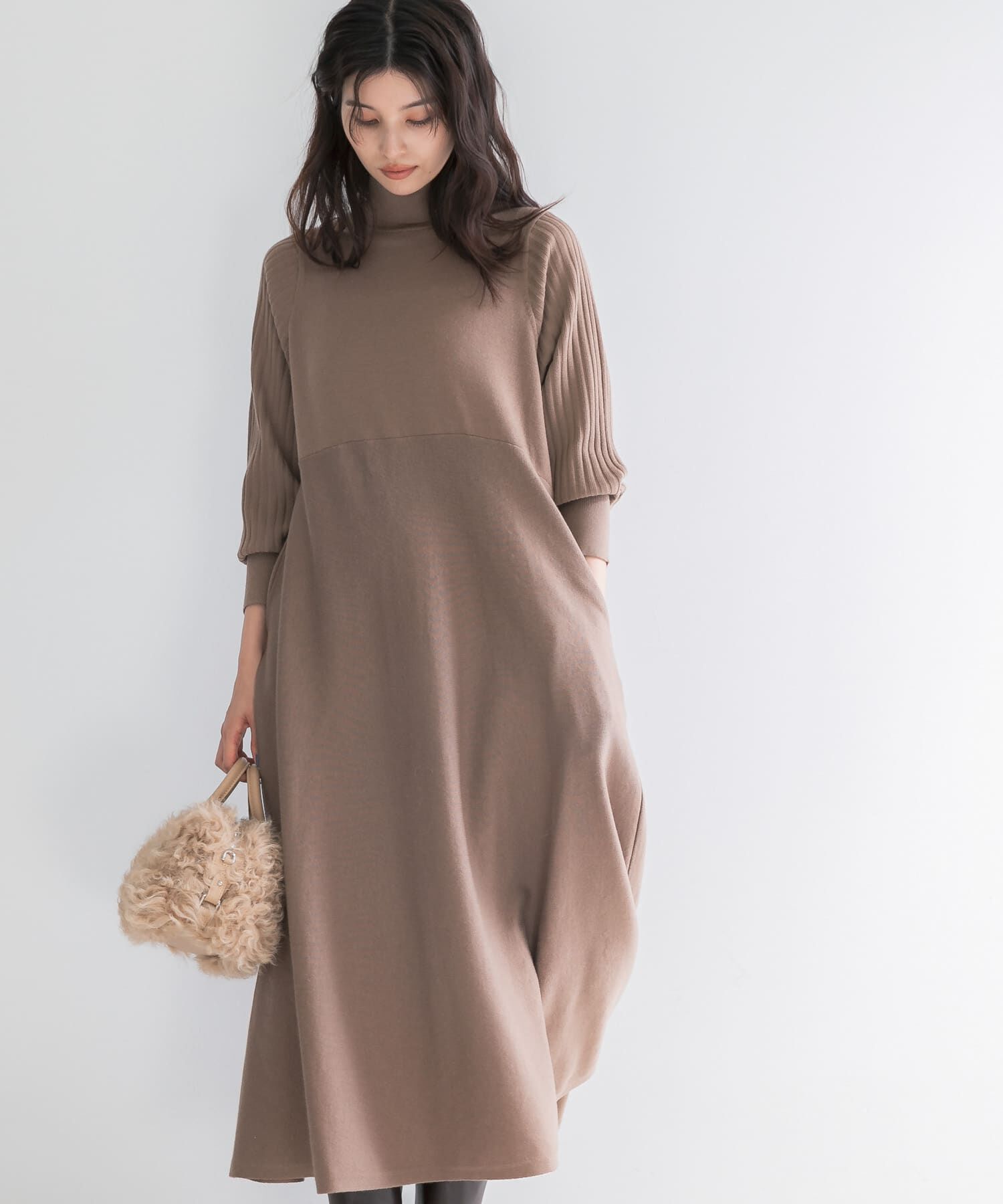 URBAN RESEARCH ROSSO「『WEB/一部店舗限定』タートルネックデザインスリーブワンピース」|ワンピース|