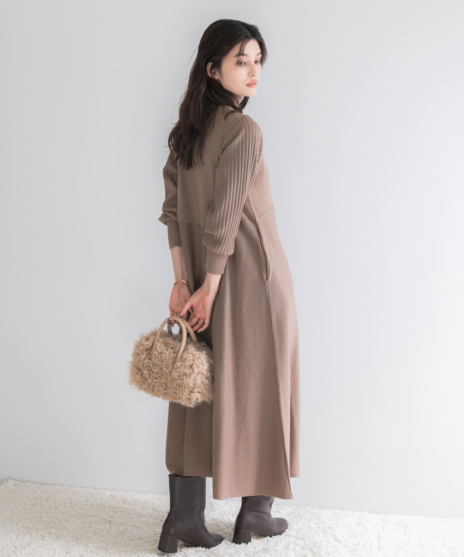 URBAN RESEARCH ROSSO「『WEB/一部店舗限定』タートルネックデザインスリーブワンピース」|ワンピース|