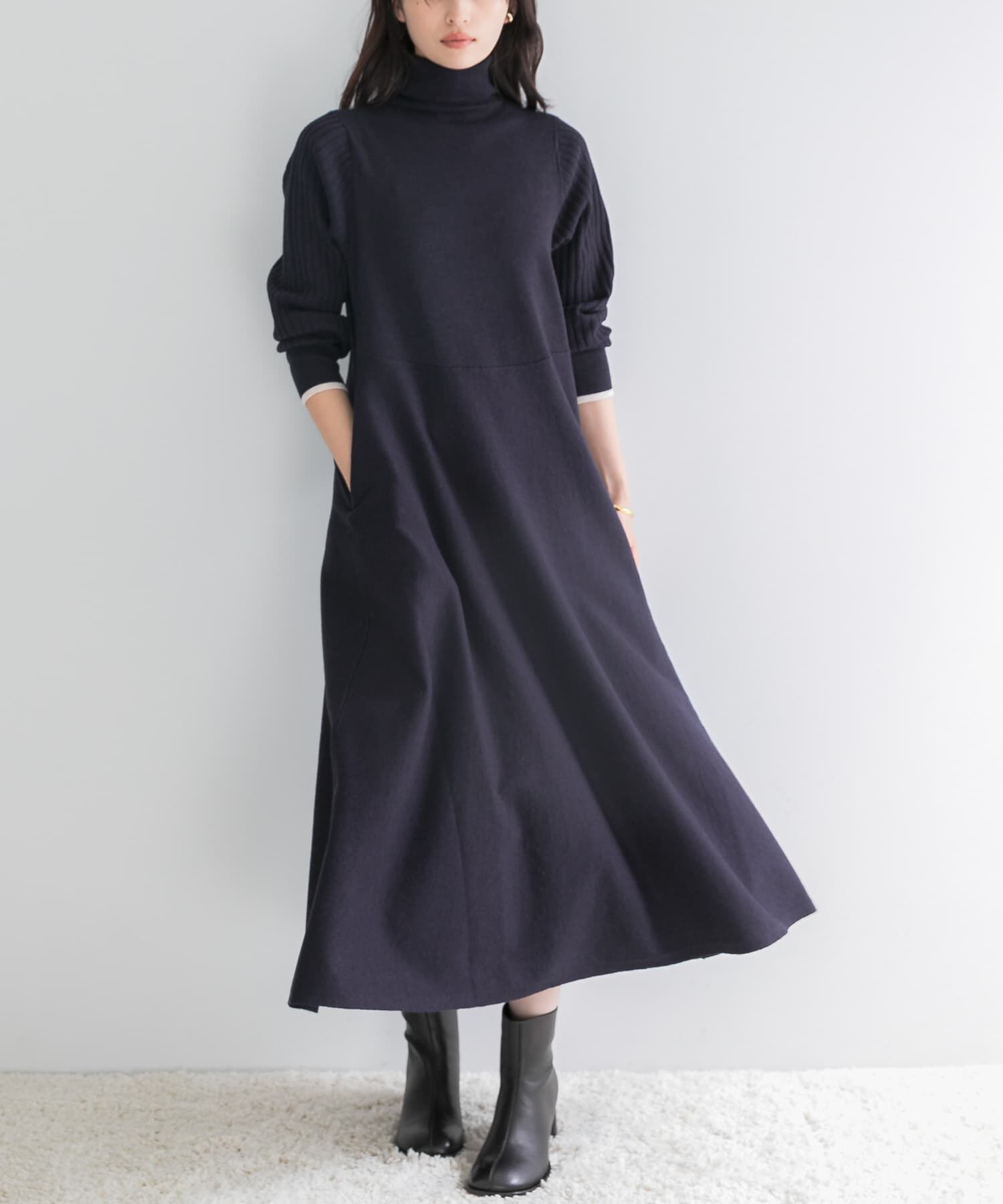URBAN RESEARCH ROSSO「『WEB/一部店舗限定』タートルネックデザインスリーブワンピース」|ワンピース|