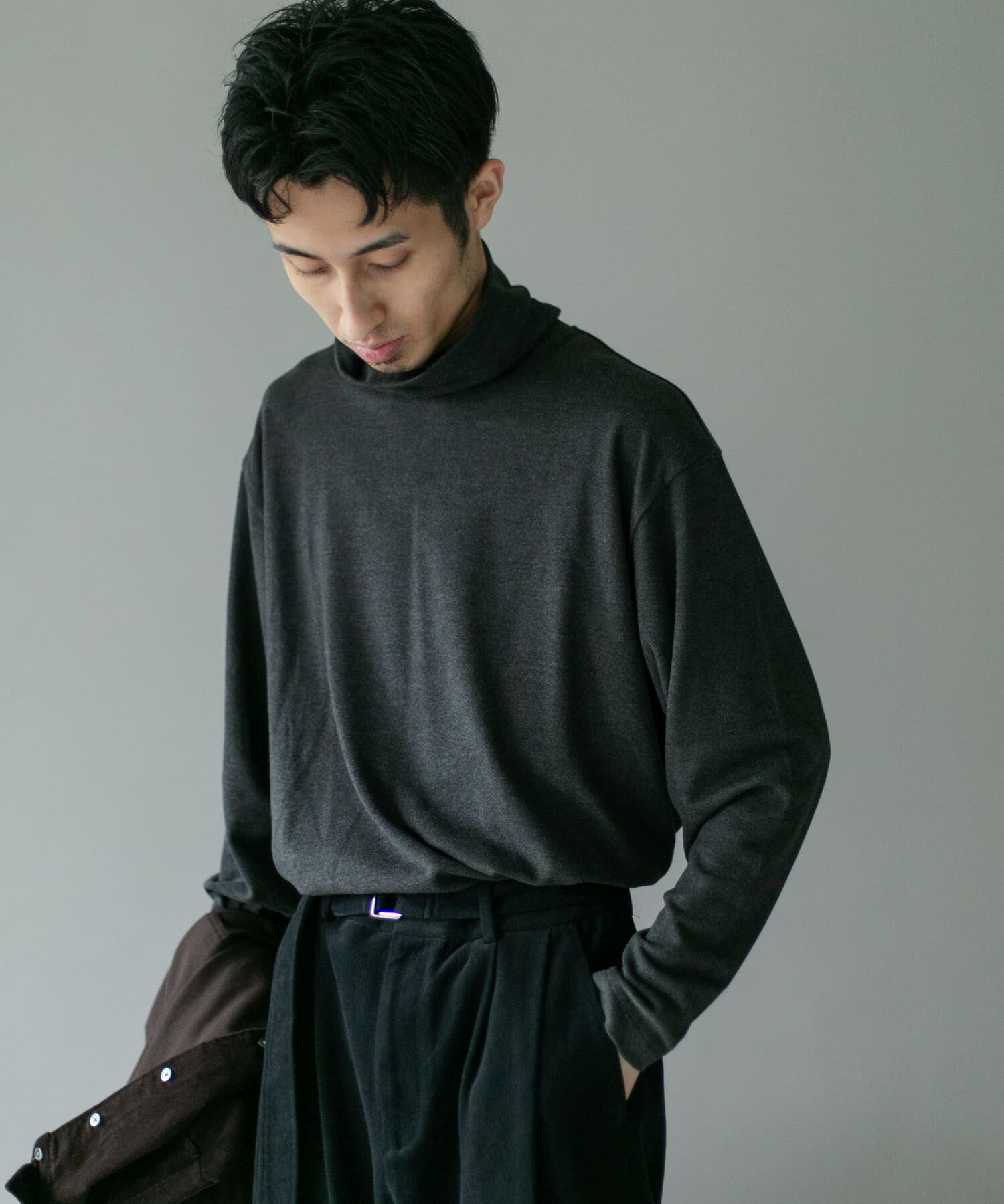 URBAN RESEARCH DOORS「タートルネック スムース ロングスリーブTシャツ」|Tシャツ・カットソー|