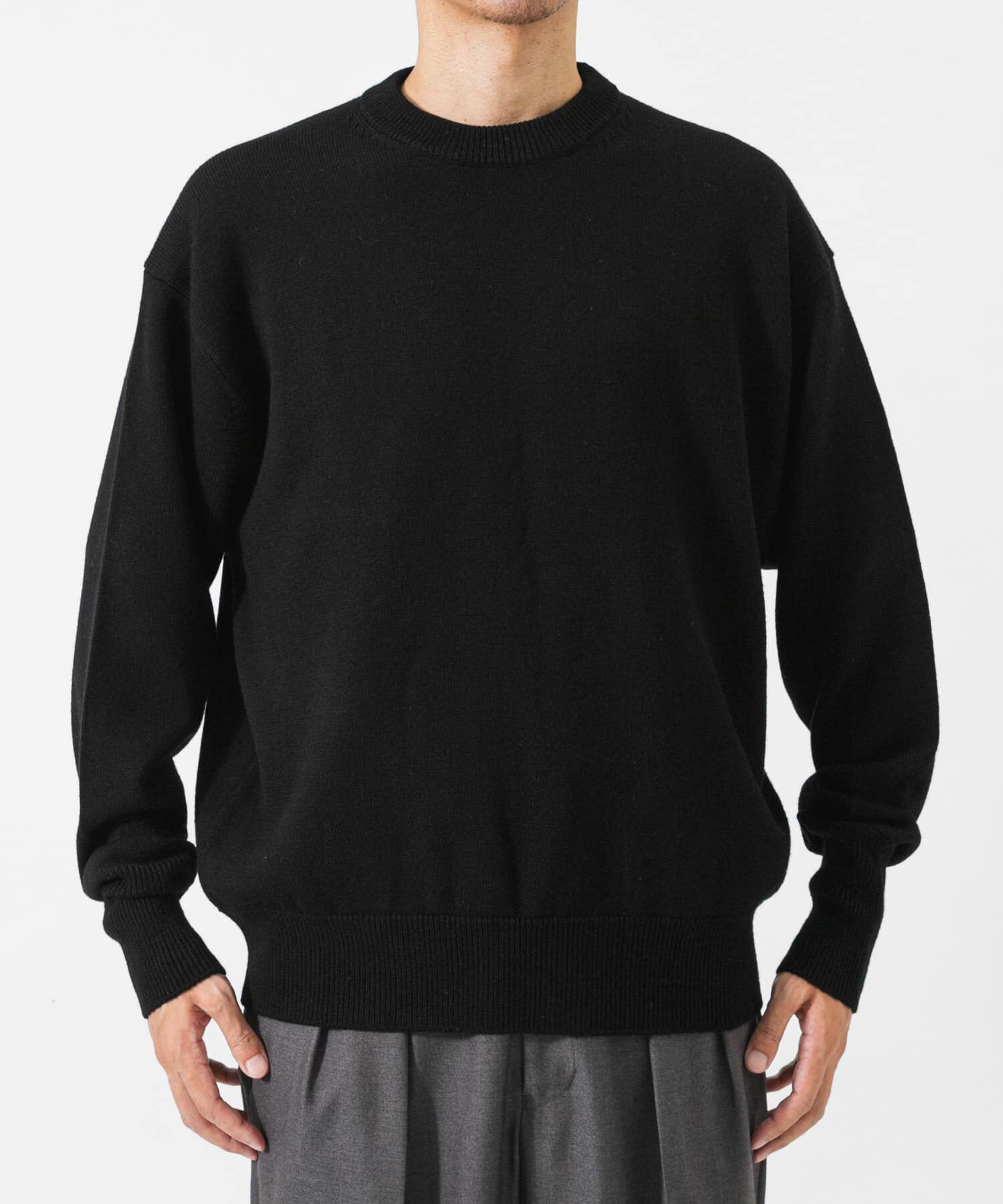 URBAN RESEARCH「CASHFEEL MID CREW-NECK KNIT」|ニット・セーター|