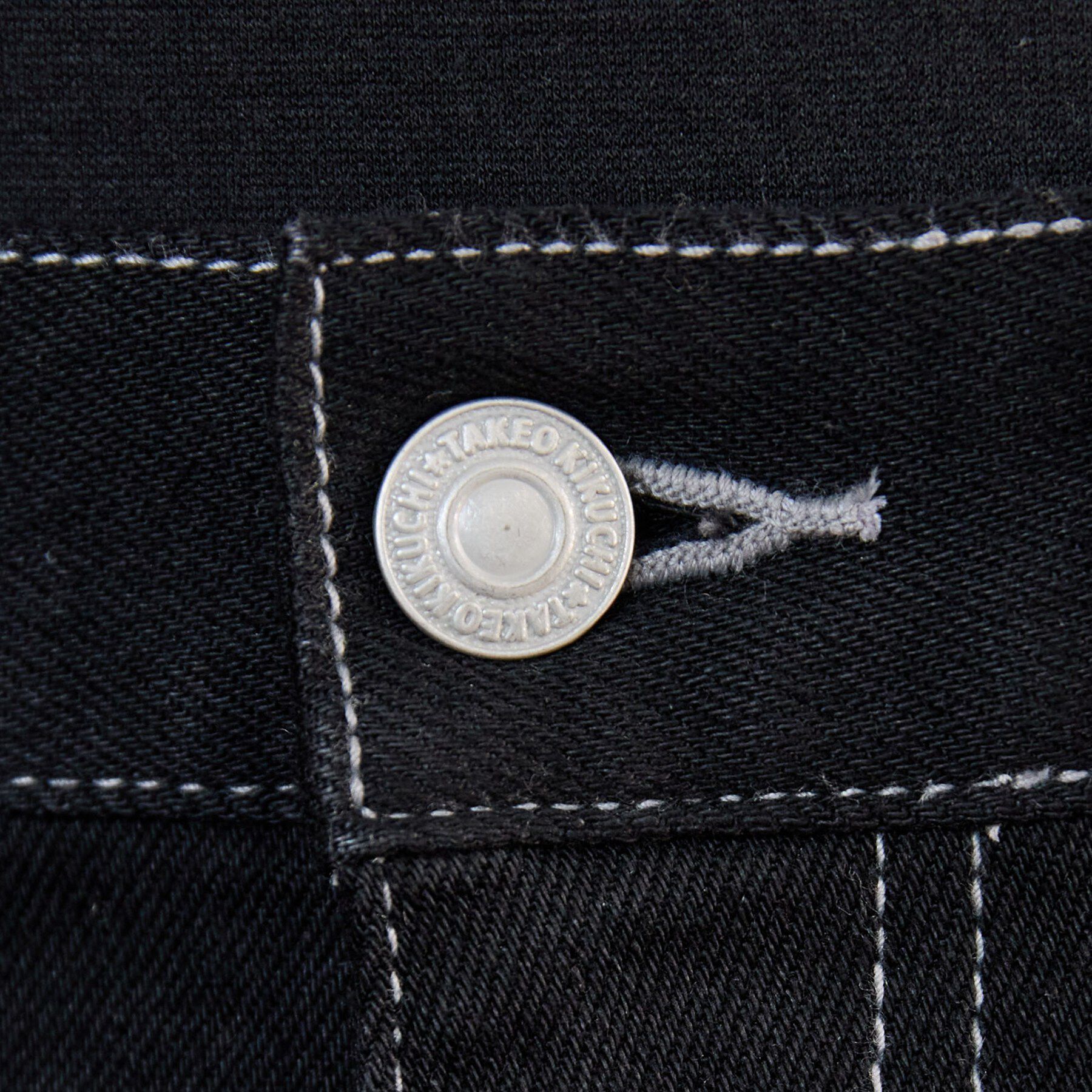 TAKEO KIKUCHI「【BOWLER HAT LABEL】エクスプローラーブラックデニムパンツ」|デニム|