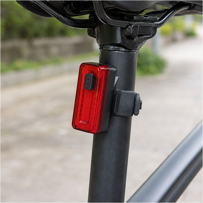 BACKYARD FAMILY「自転車 テールライト usb充電式 通販 テールランプ リアライト サドルライト テール ライト」|その他|