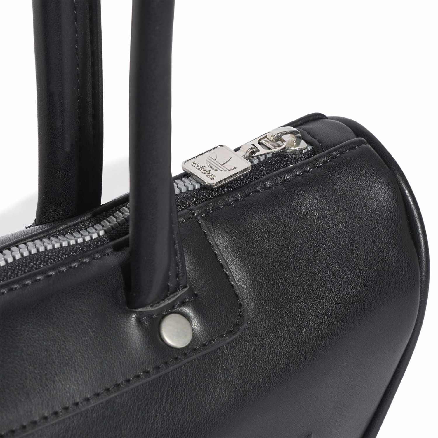 adidas「【ADIDAS ｳｪｱ】U ELONGATED BOWLING BAG」|リュック|