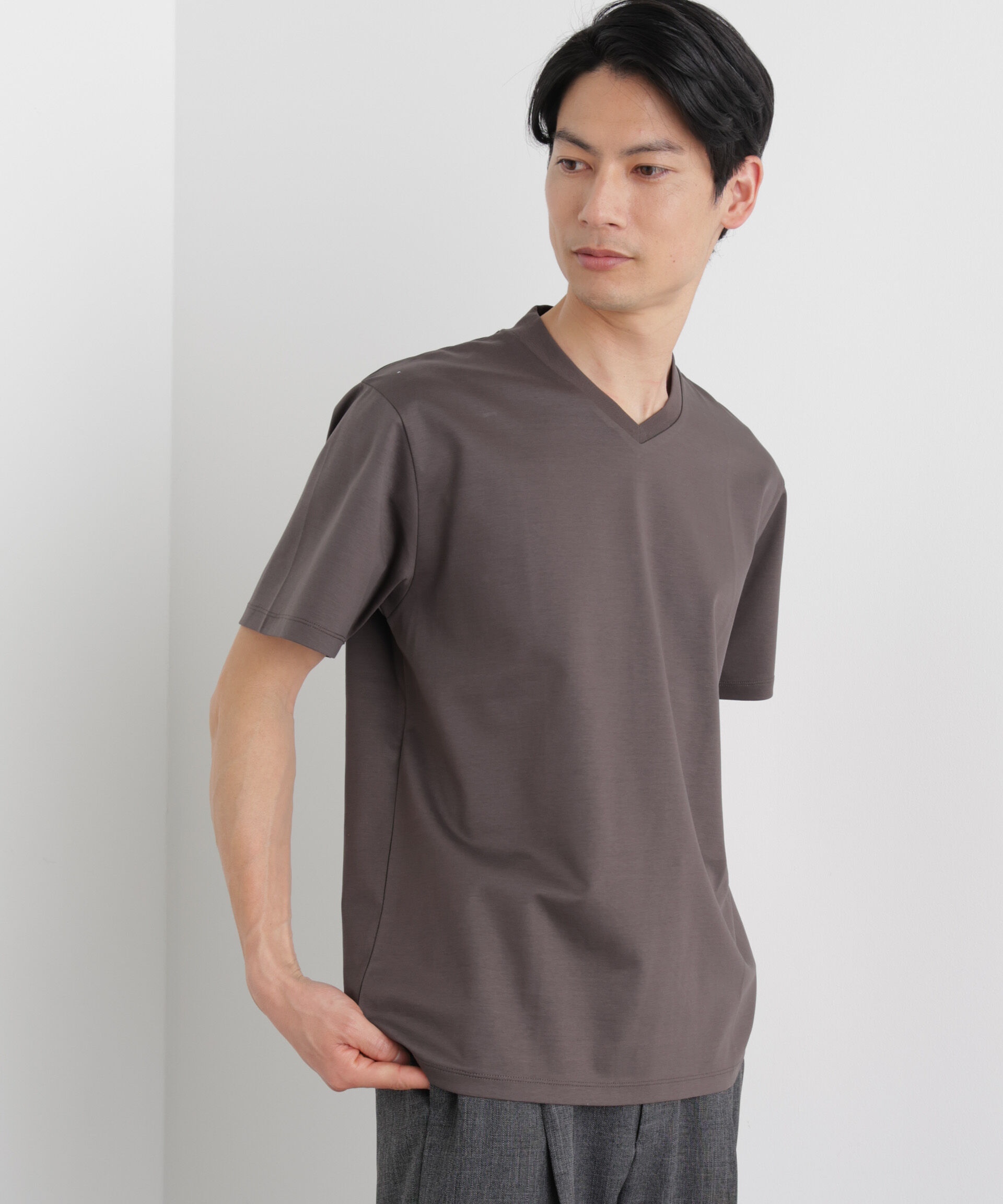 NANO universe「ジャケT(R)プレミアム Vネック 半袖」|Tシャツ・カットソー|