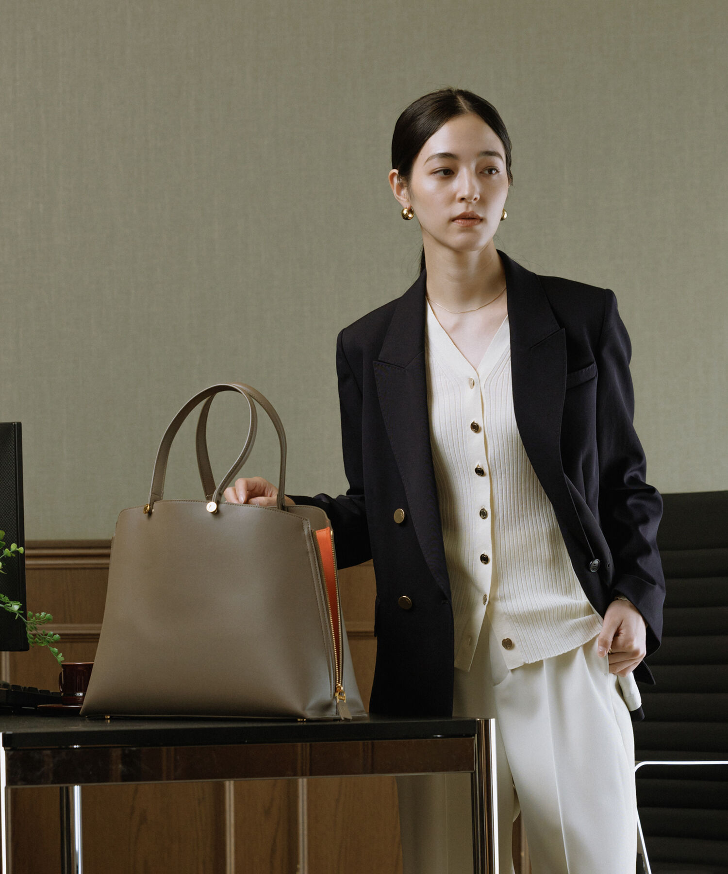E'POR「【E'POR】【WEB限定】Y BAG Medium+/A4対応・通勤・26SS」|トートバッグ|