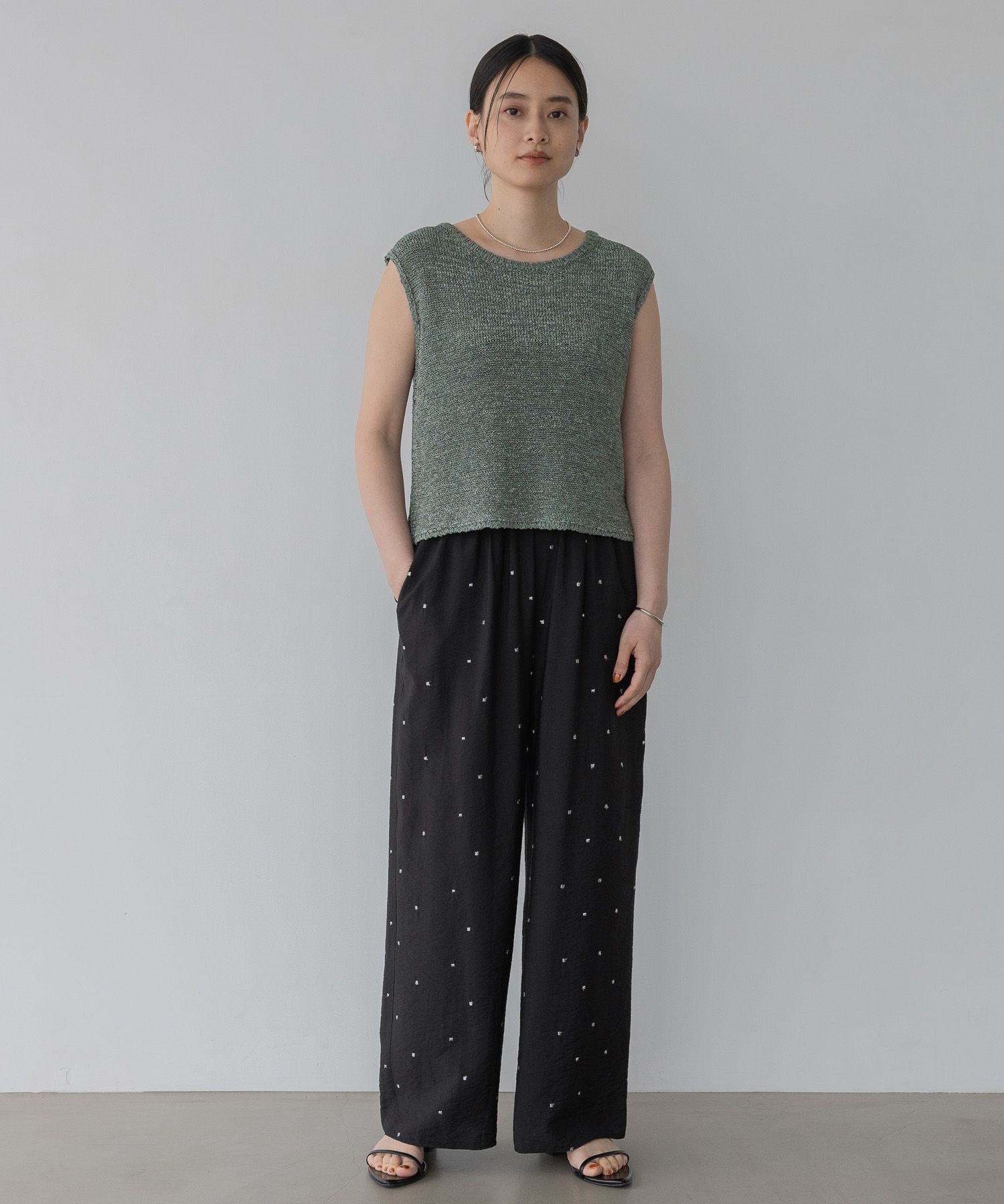 A part by 「【OUTLET】アセテープニットノースリーブ」|ニット・セーター|