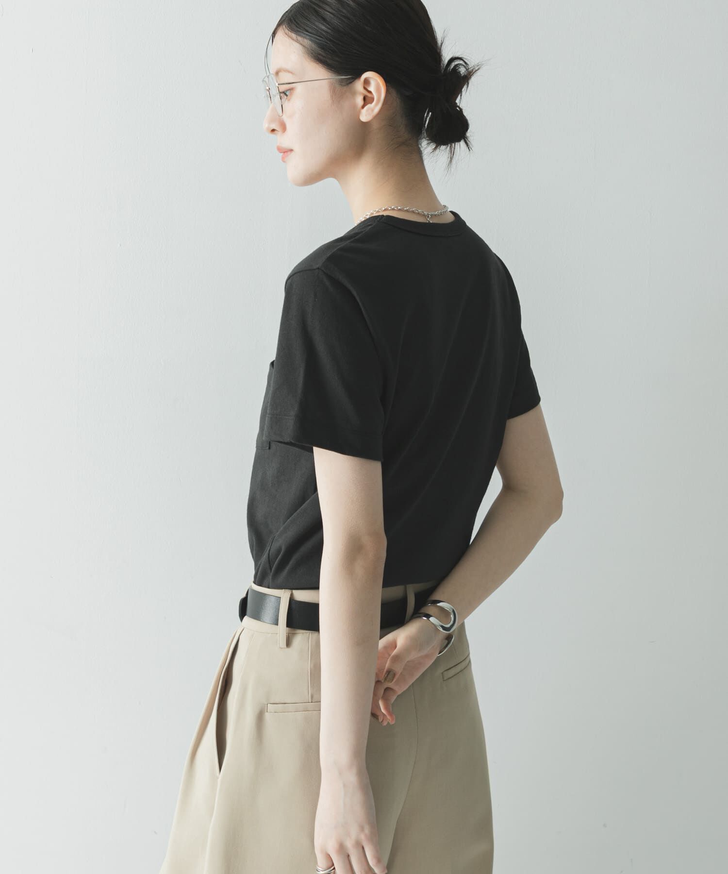 URBAN RESEARCH「『別注』onit&times;URBAN RESEARCH　ポケットTシャツ」|Tシャツ・カットソー|