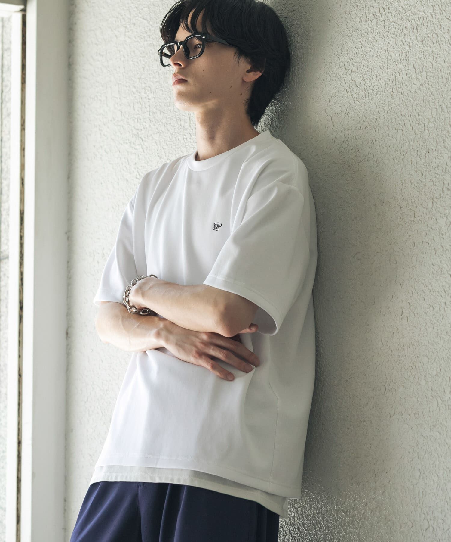 SENSE OF PLACE by URBAN RESEARCH「ワンポイントシシュウロゴTシャツ」|Tシャツ・カットソー|