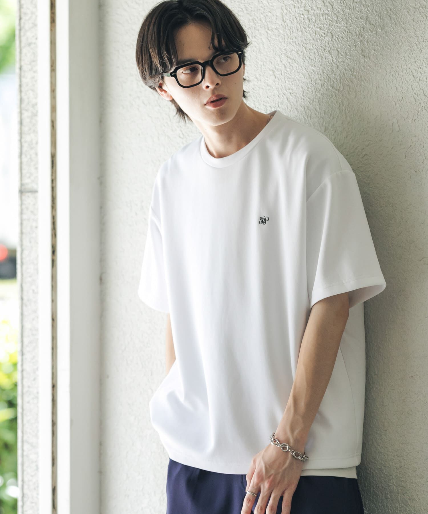 SENSE OF PLACE by URBAN RESEARCH「ワンポイントシシュウロゴTシャツ」|Tシャツ・カットソー|