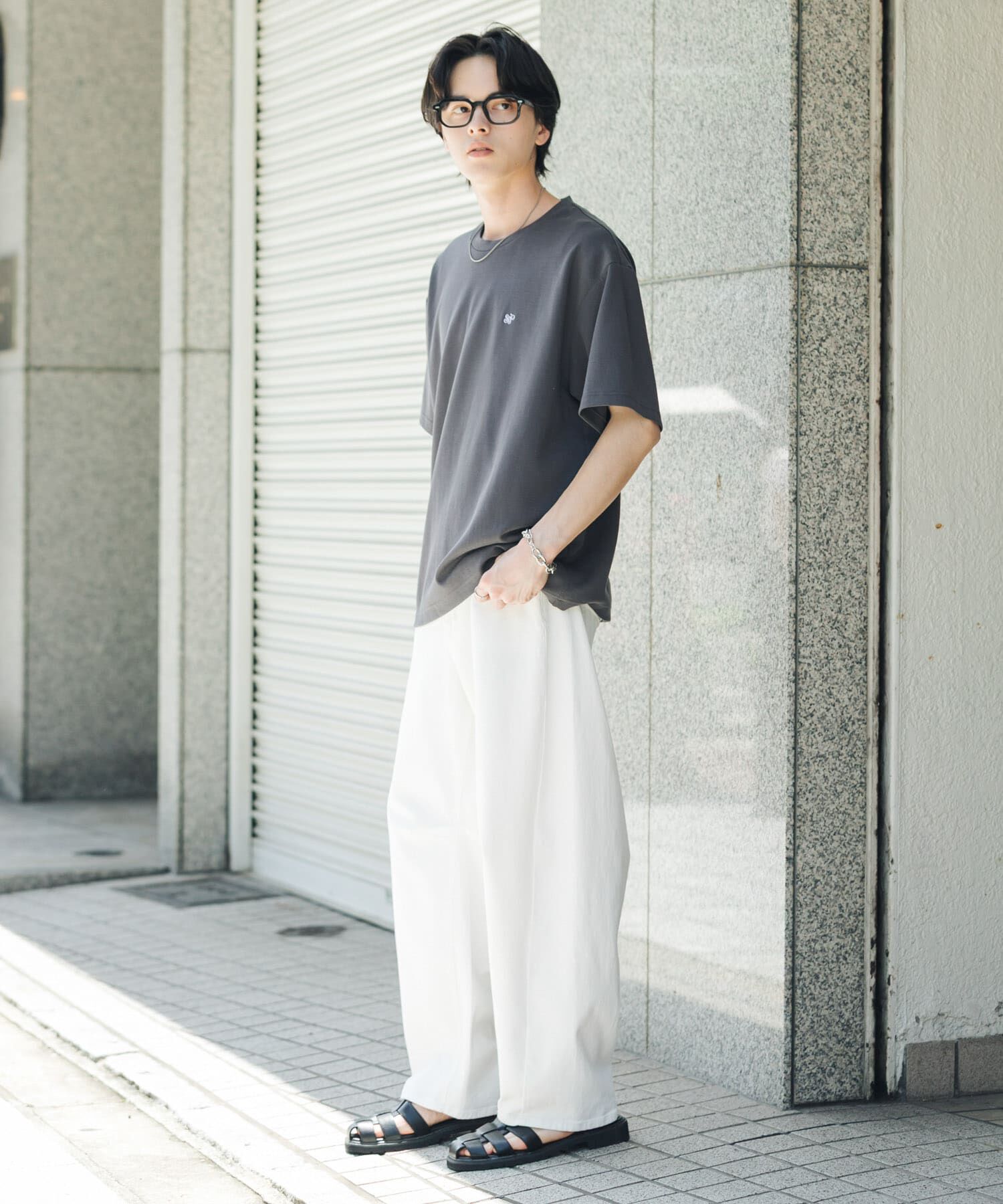 SENSE OF PLACE by URBAN RESEARCH「ワンポイントシシュウロゴTシャツ」|Tシャツ・カットソー|