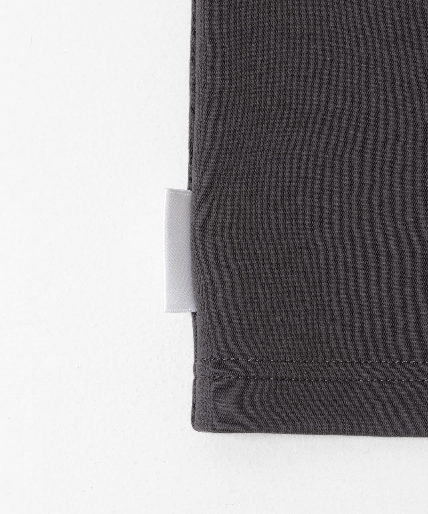 SENSE OF PLACE by URBAN RESEARCH「ワンポイントシシュウロゴTシャツ」|Tシャツ・カットソー|