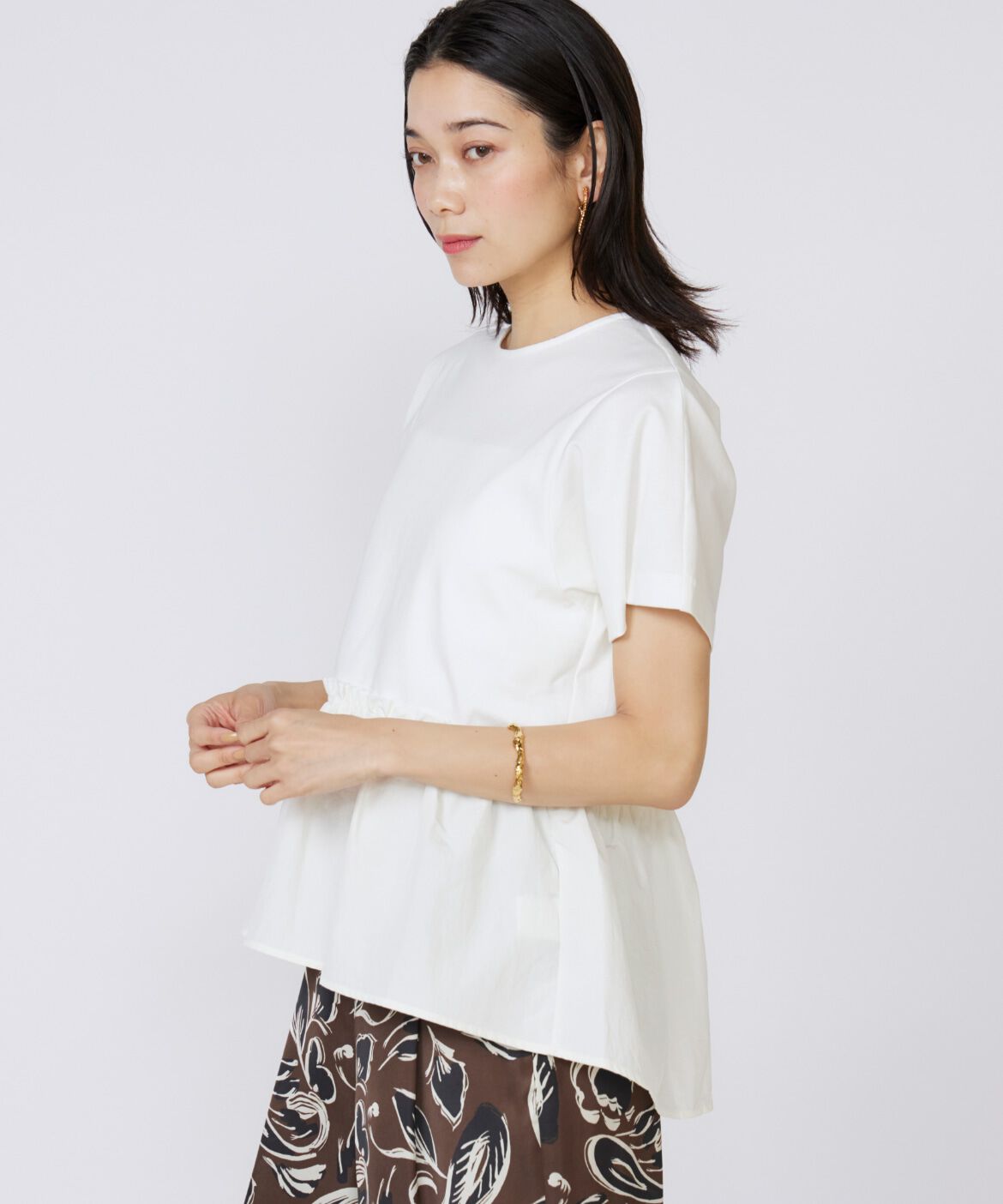 INED「《大きいサイズ》ドッキングペプラムカットソー」|Tシャツ・カットソー|ホワイト