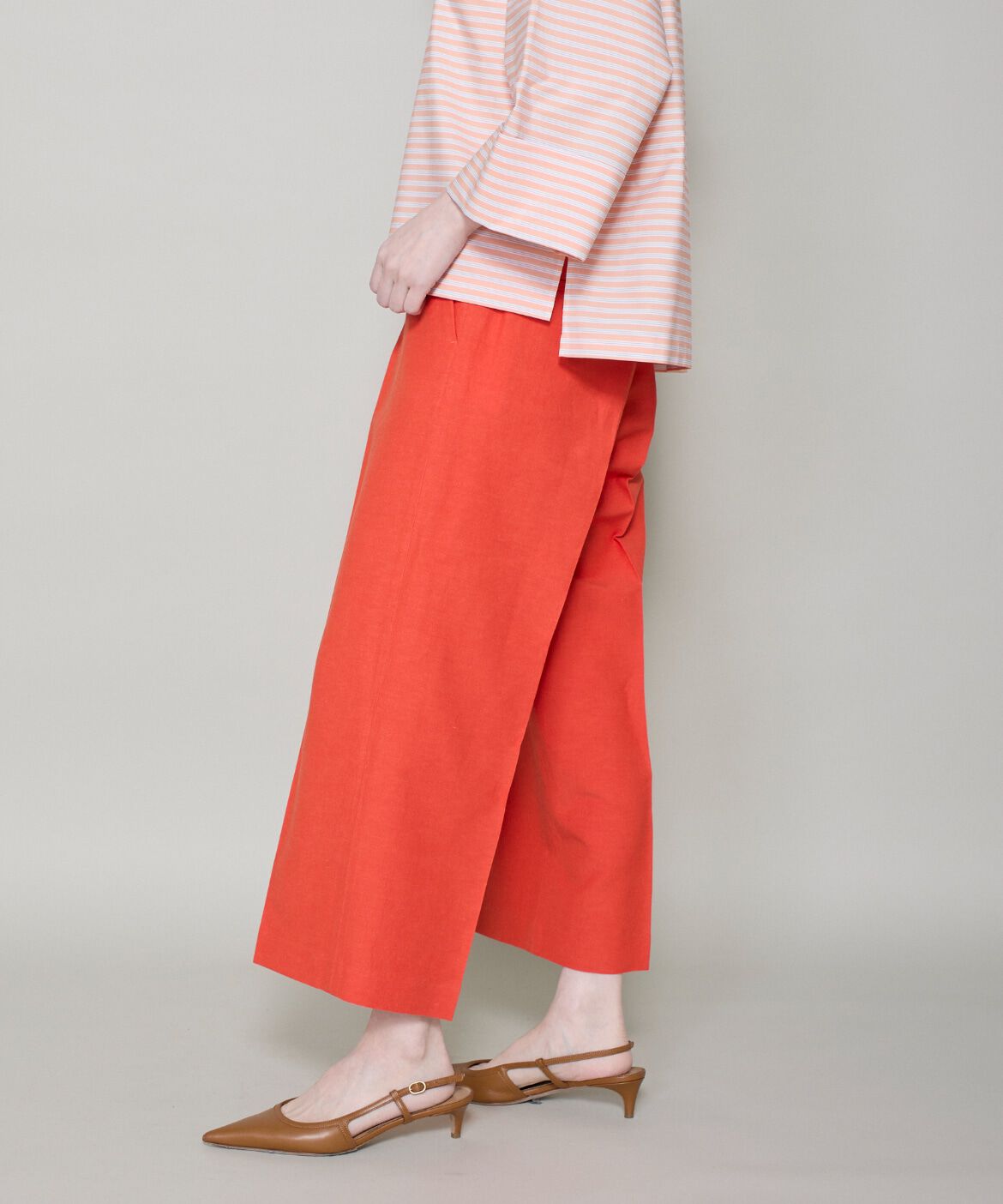DAY by DAY it&rsquo;s international「ﾘﾈﾝﾜｲﾄﾞｸﾛｯﾌﾟﾄﾞﾊﾟﾝﾂ|凛と涼しい､上品ﾄﾞﾚｰﾌﾟの」|その他|シュイロ7