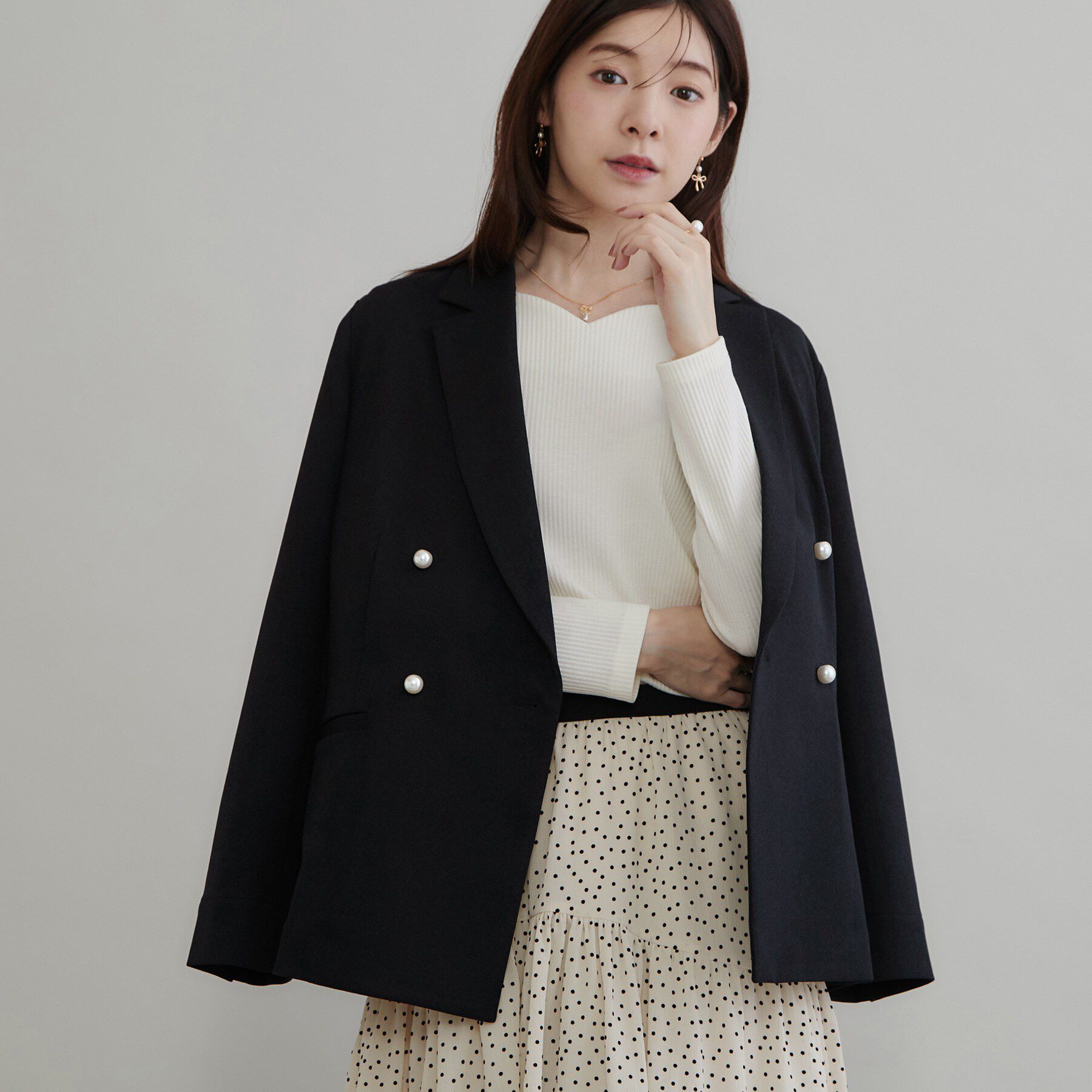 Couture broach「【毛玉になりにくい・イージーケア・セットアップ可】パール風釦テーラードジャケット」|テーラードジャケット|