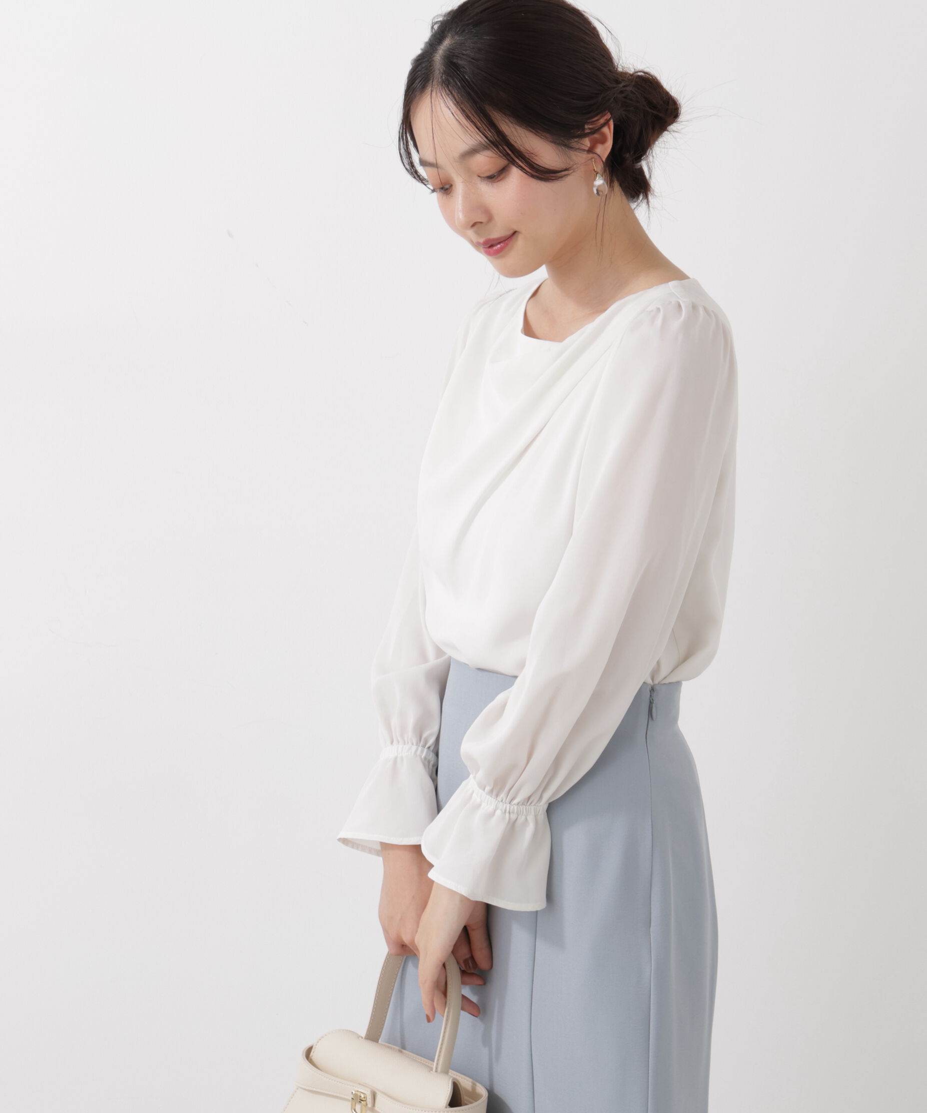 PROPORTION BODY DRESSING「＜ウォッシャブル＞キャンディースリーブニュアンスブラウス 25AW」|シャツ・ブラウス|