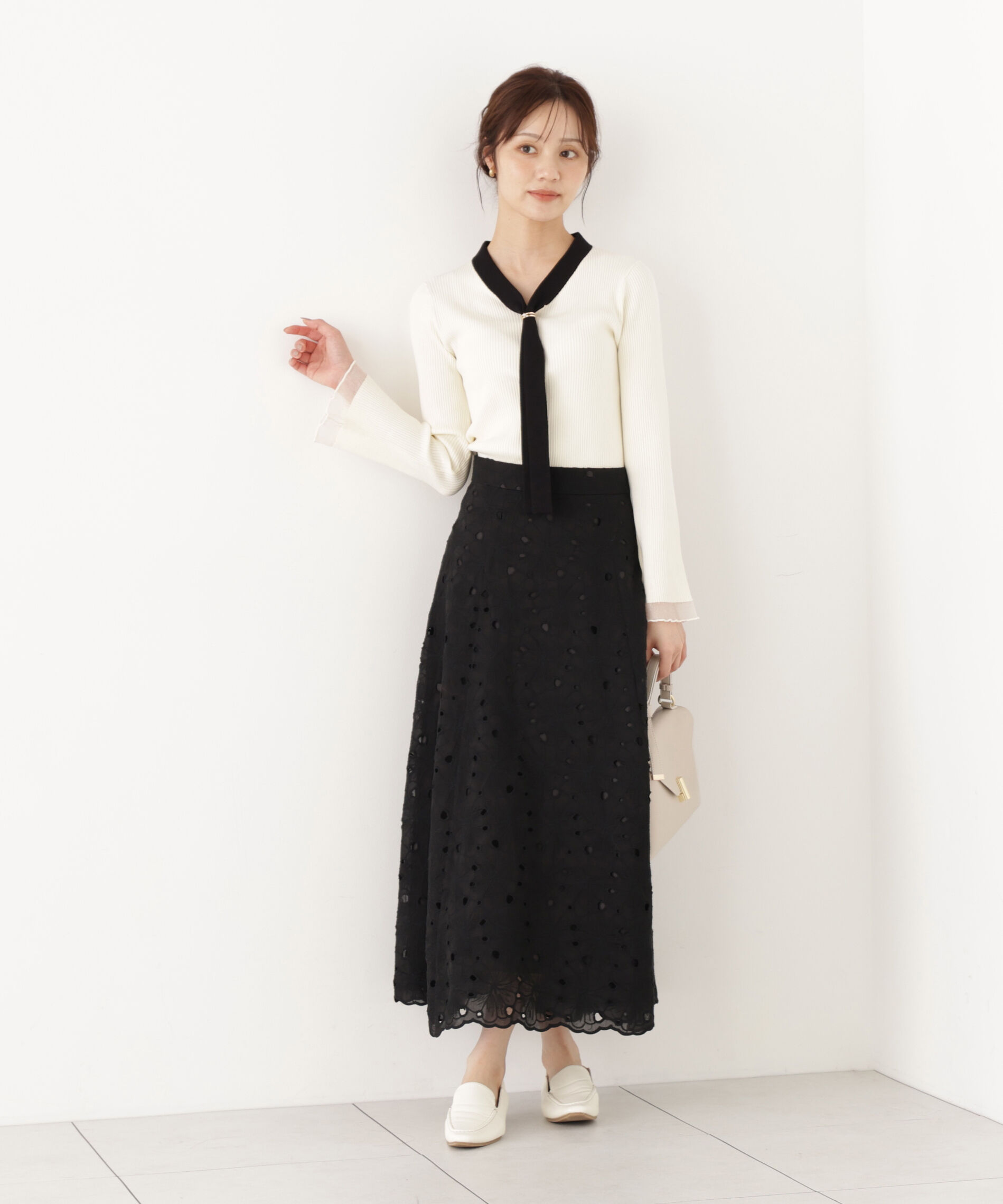 PROPORTION BODY DRESSING「タイ付き部分シアーニット 26AW」|ニット・セーター|