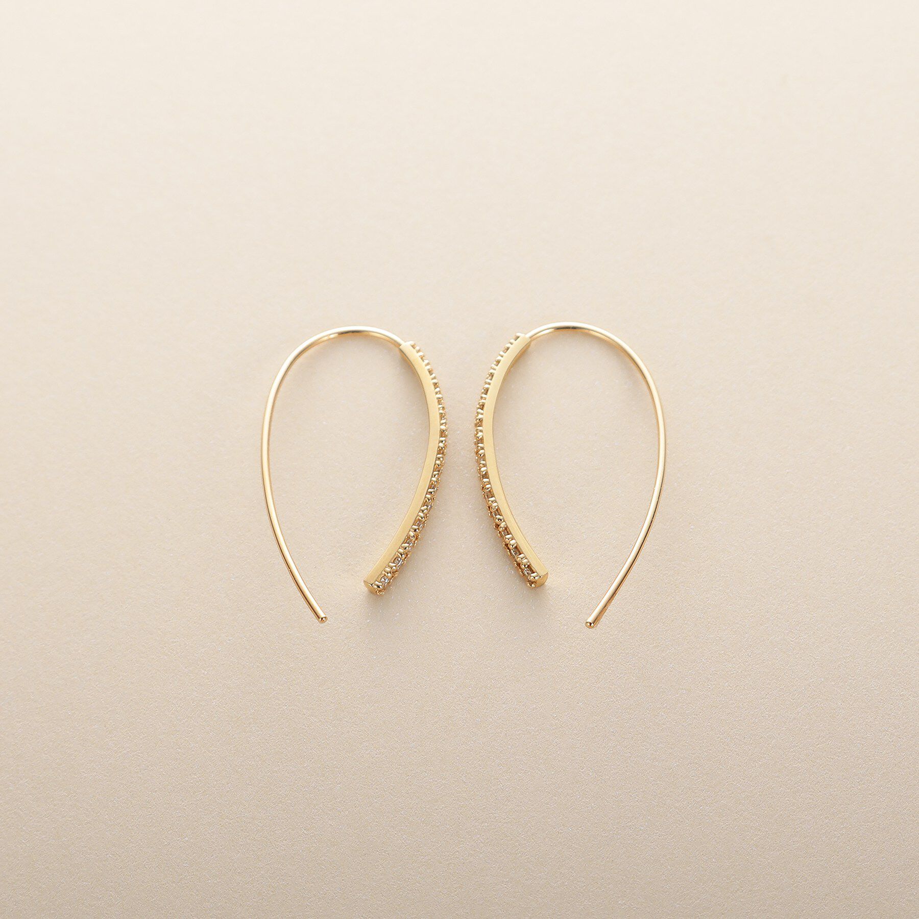COCOSHNIK「K10ダイヤモンド マーキス フックピアス」|ピアス|