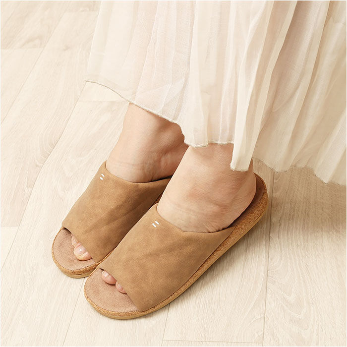 BACKYARD FAMILY「ピエーデ スリッパ Piede 通販 前開きスリッパ 厚底ソールステッチスリッパ ルームシューズ」|ルームシューズ|