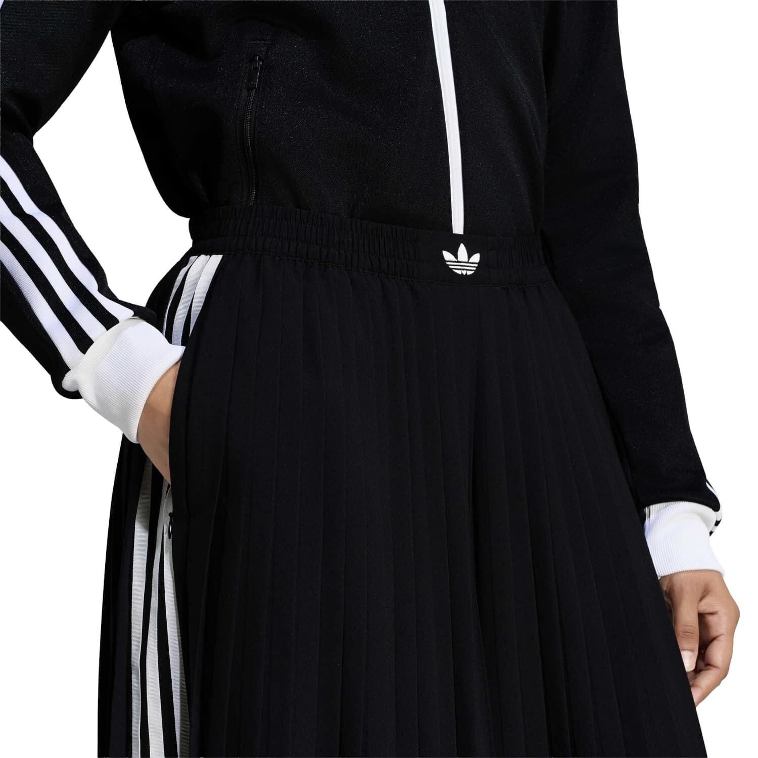 adidas「【ADIDAS ｳｪｱ】W PLEATED TP(ARCH2)」|チノ|