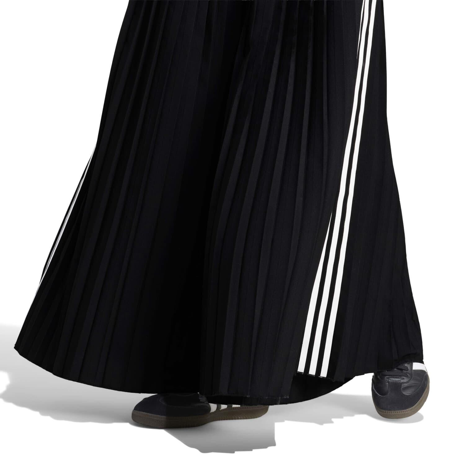 adidas「【ADIDAS ｳｪｱ】W PLEATED TP(ARCH2)」|チノ|