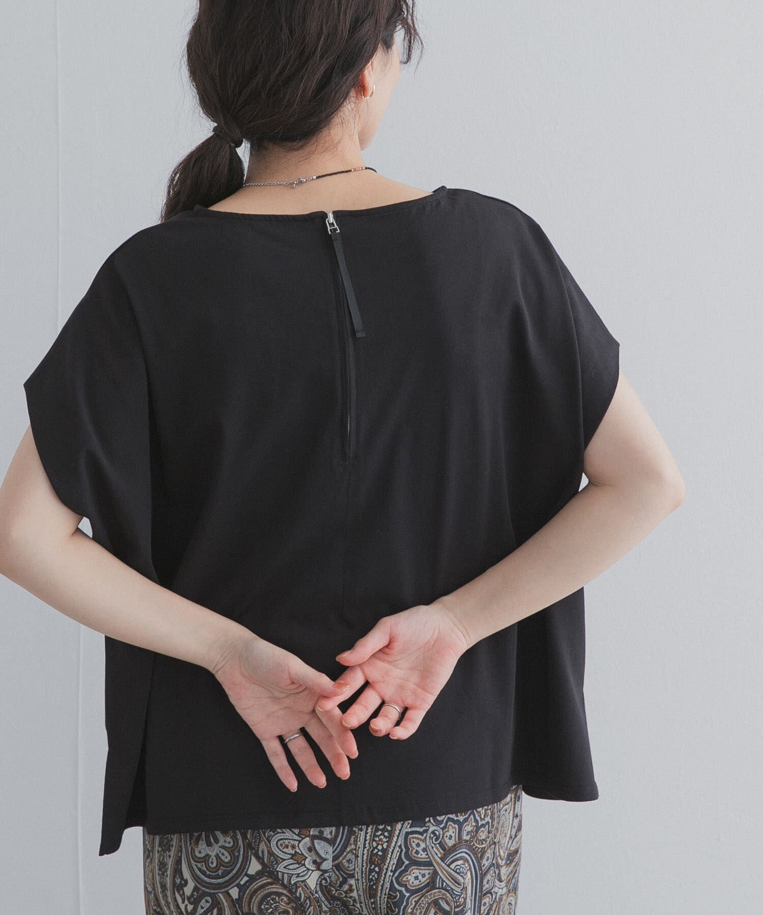 URBAN RESEARCH DOORS「バックジッププルオーバー」|Tシャツ・カットソー|