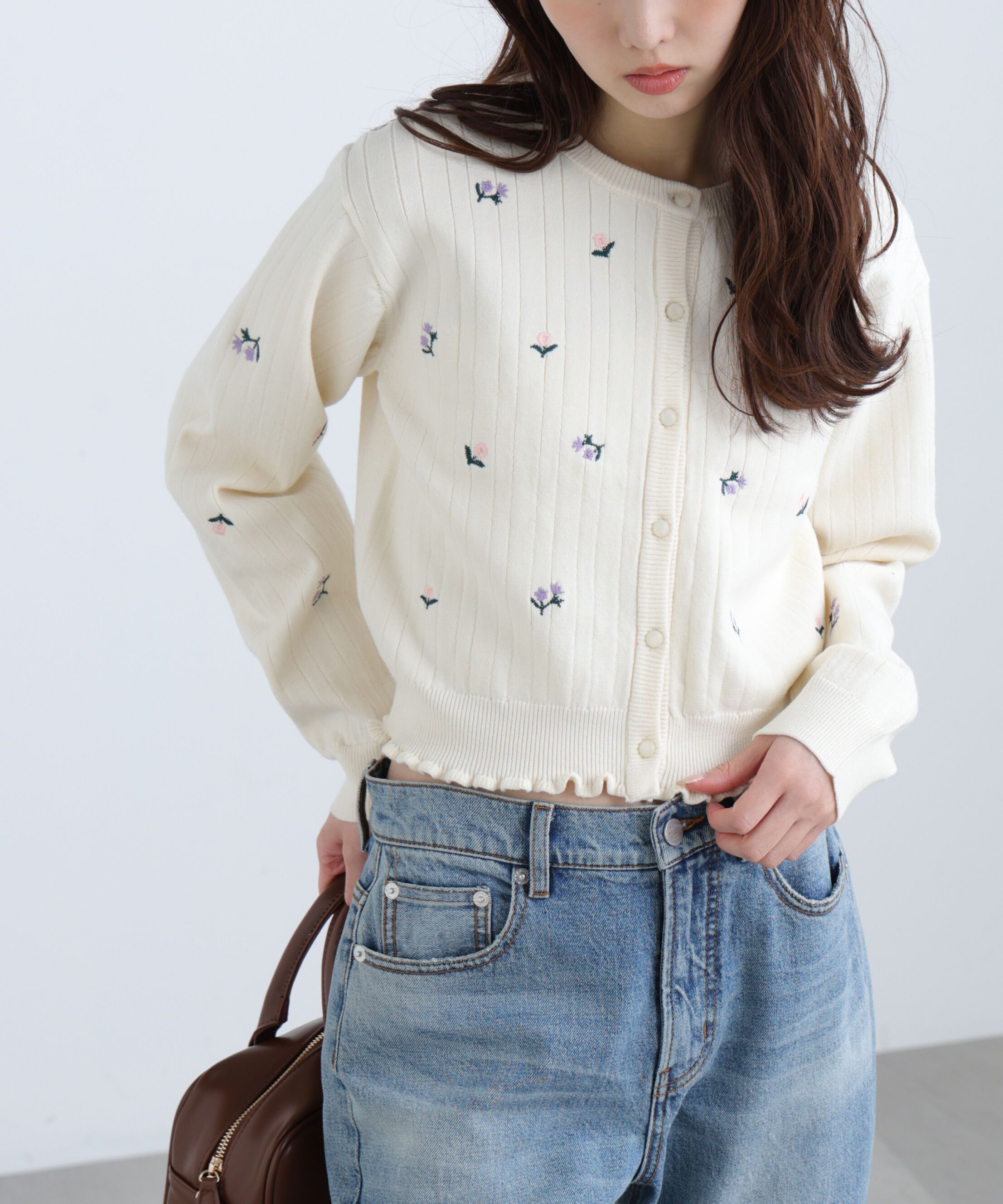  「フラワー刺繍針抜きニットカーディガン」|ニット・セーター|オフ