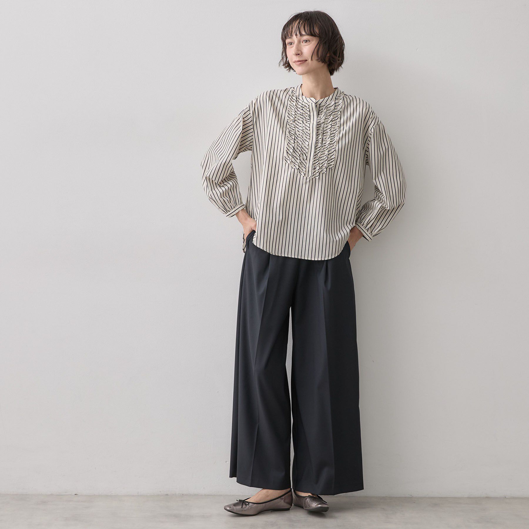 Dessin「【後ろウエストゴム】センタープレスワイドパンツ」|その他|