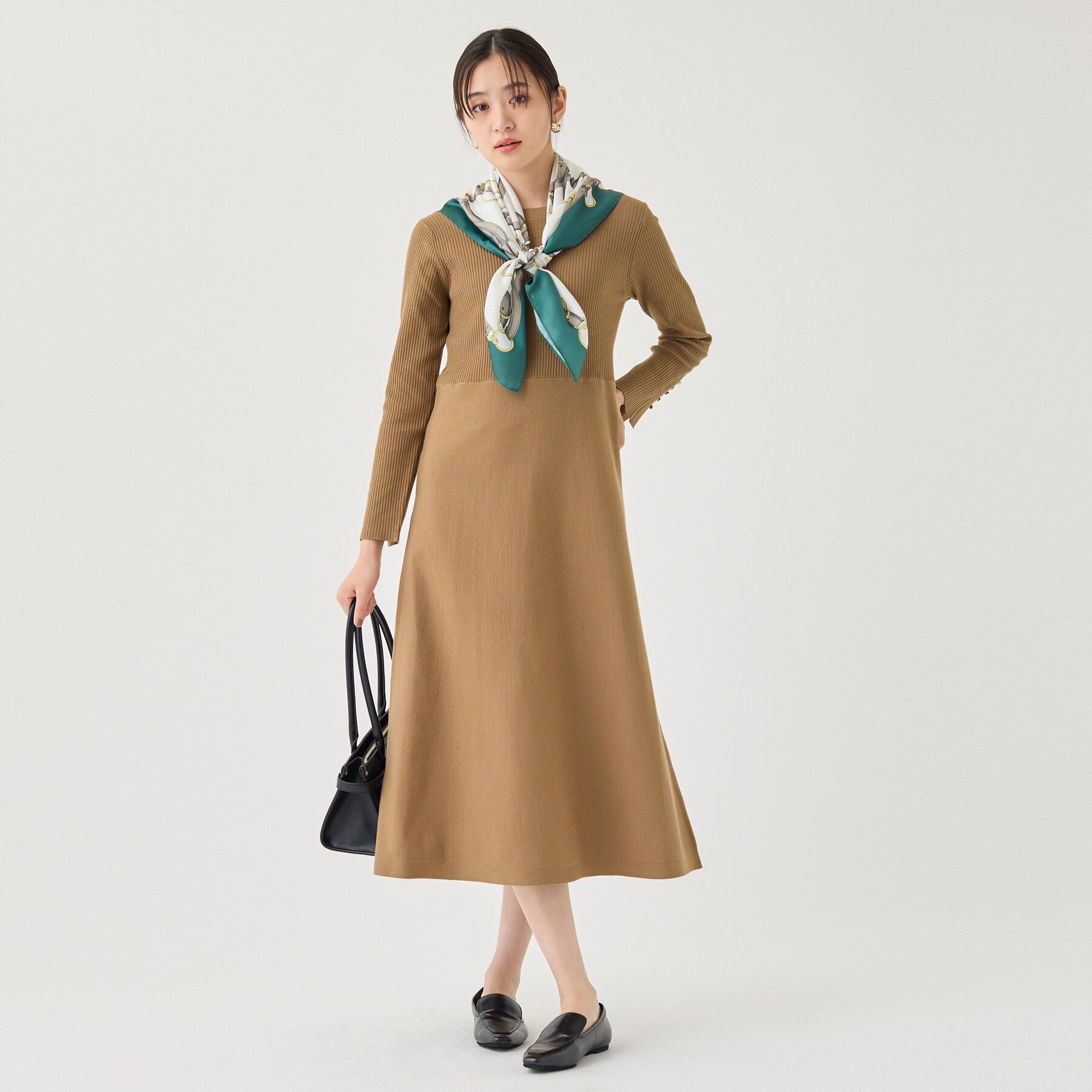 INDIVI「【一着でコーデ完成！】ニットコンビ 美スタイルワンピース」|ワンピース|