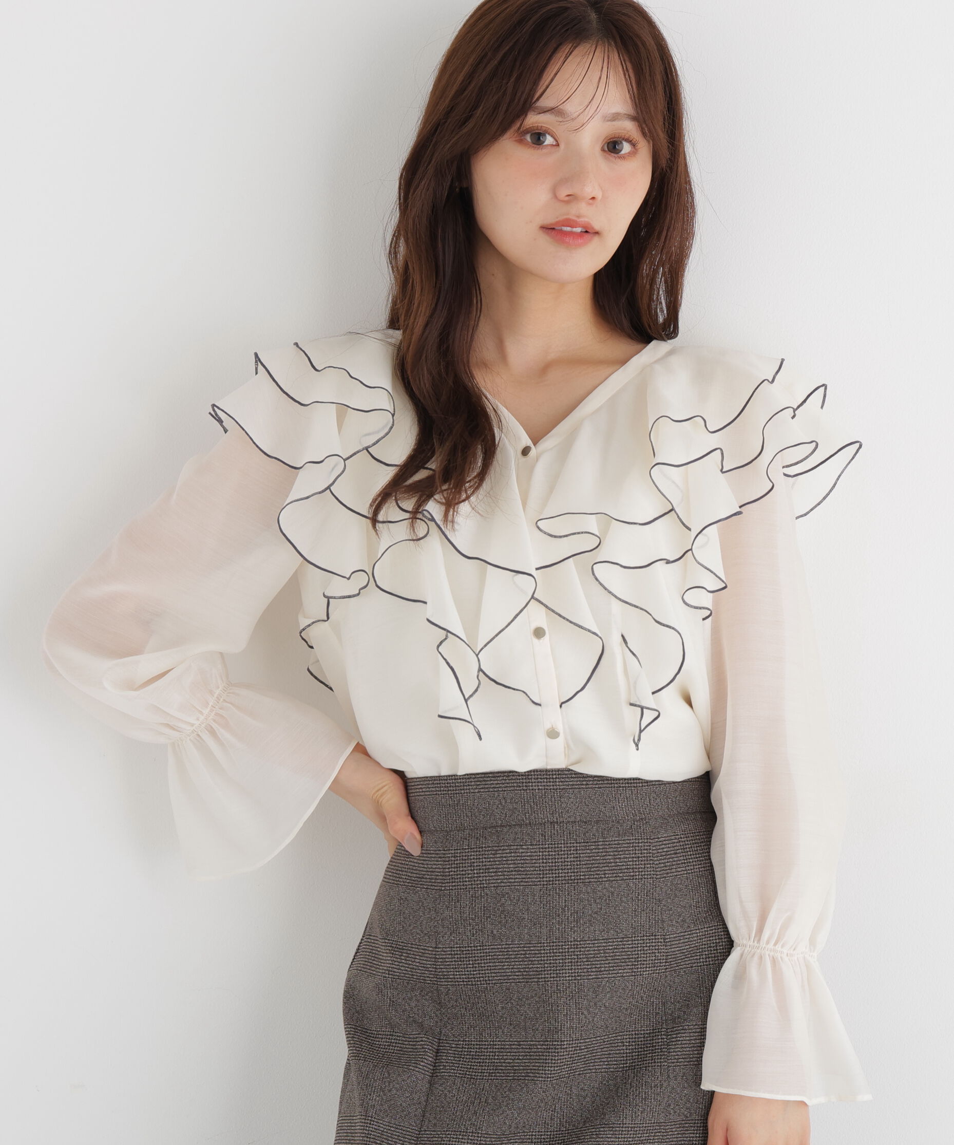 PROPORTION BODY DRESSING「ボリュームラッフルブラウス 26AW」|シャツ・ブラウス|