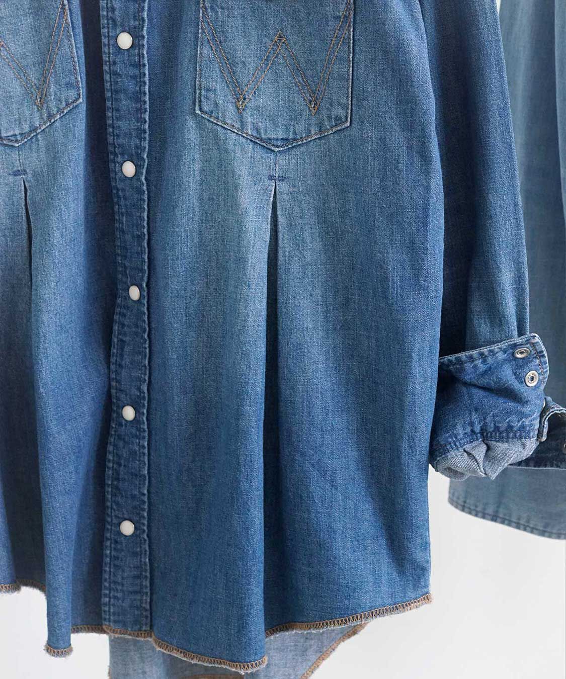 COCO DEAL「《COCO DEAL/Wrangler》ウエストタックデニムシャツ」|シャツ・ブラウス|